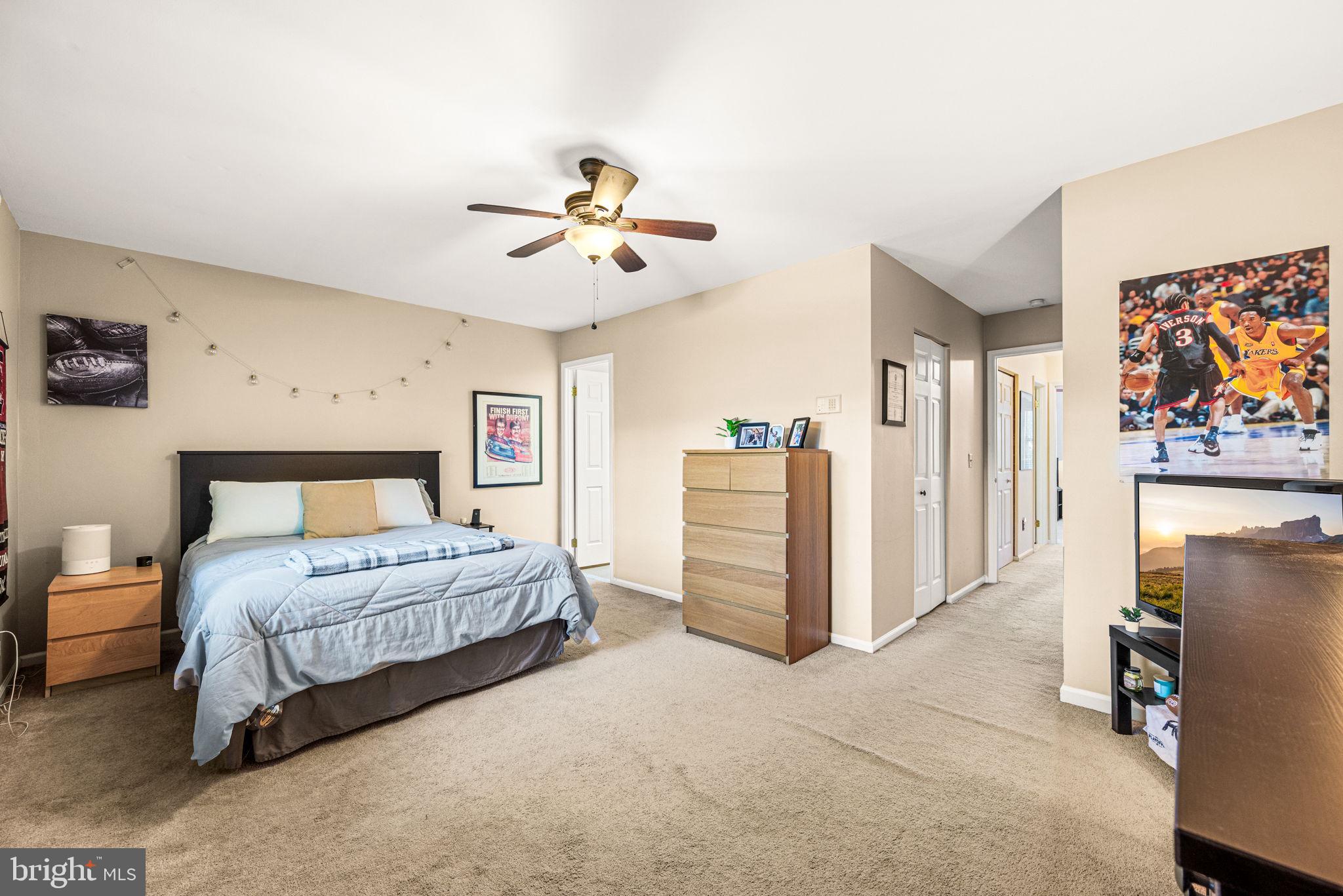 WESTON VILLAGE - Residential