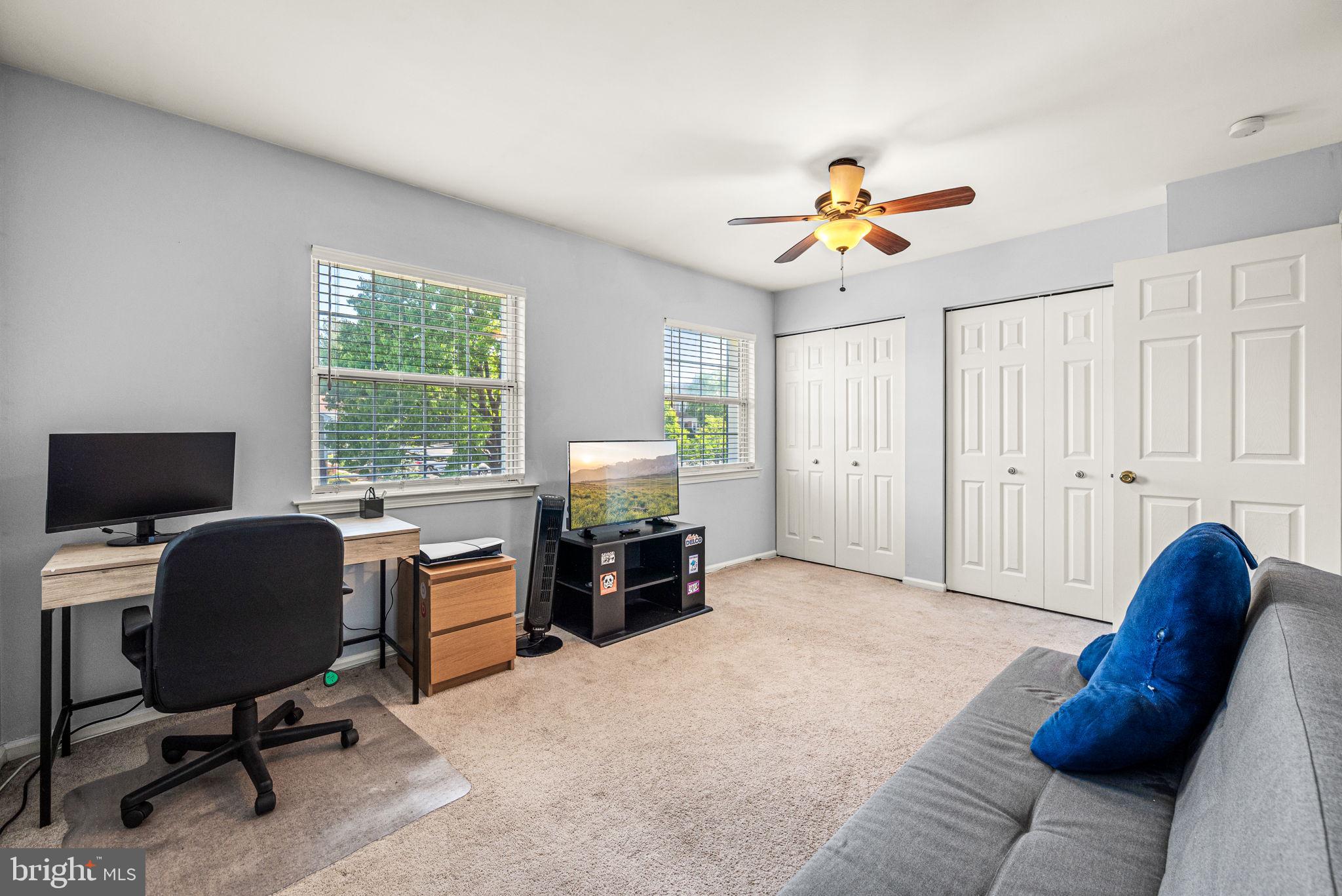 WESTON VILLAGE - Residential
