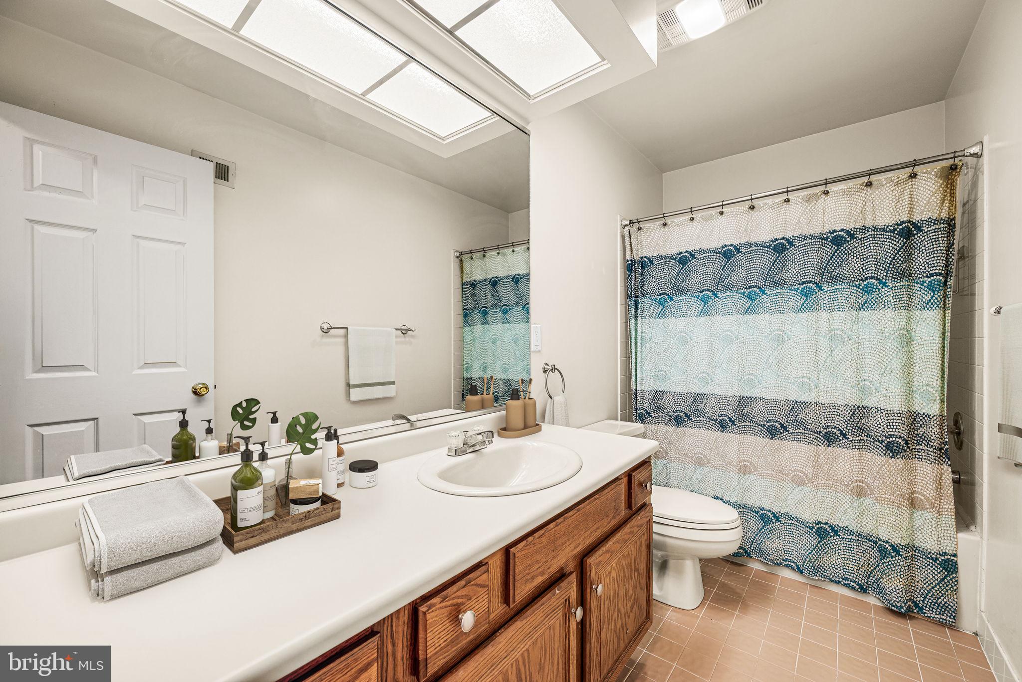 WESTON VILLAGE - Residential