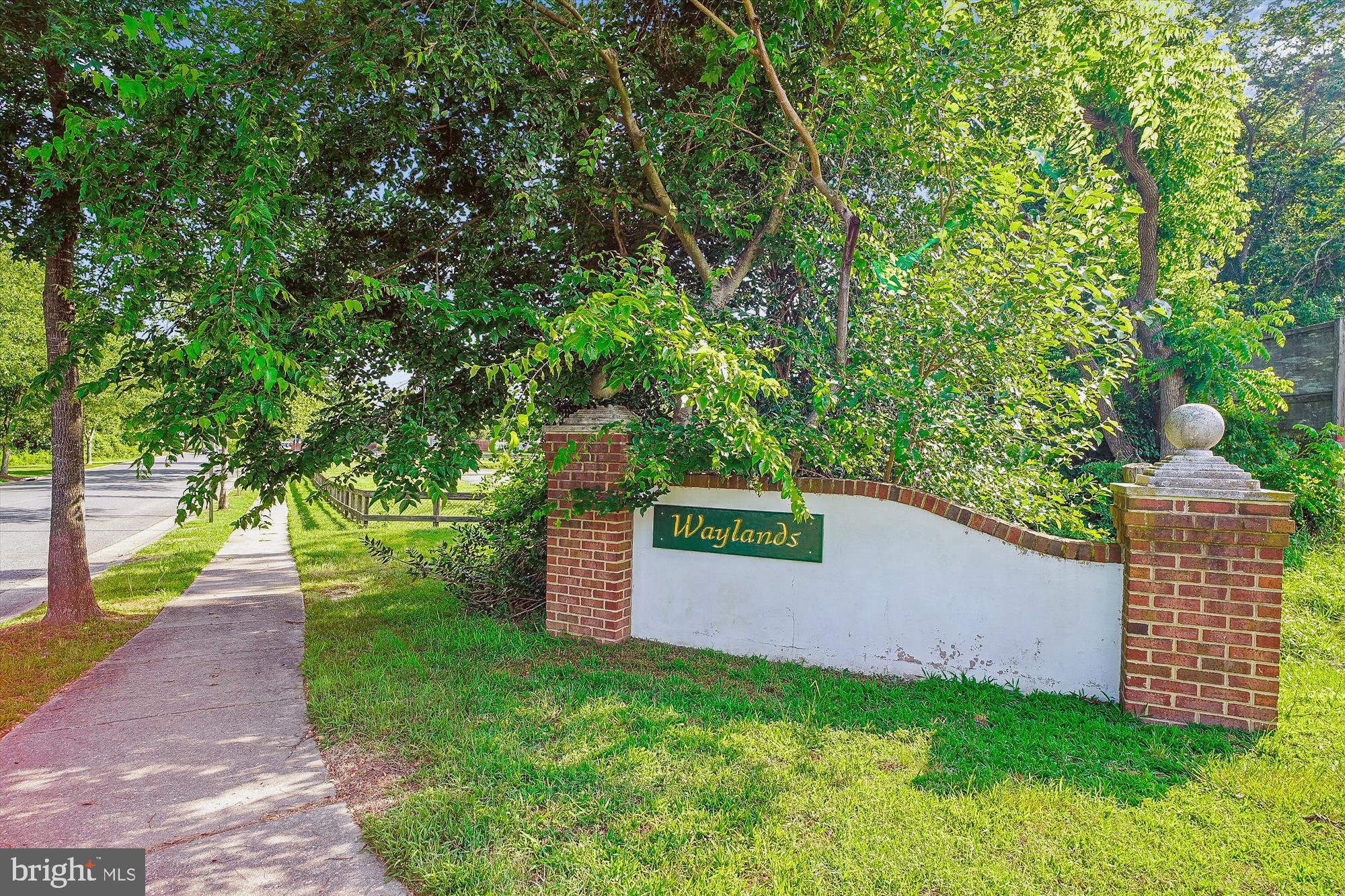 WAYLANDS - Residential