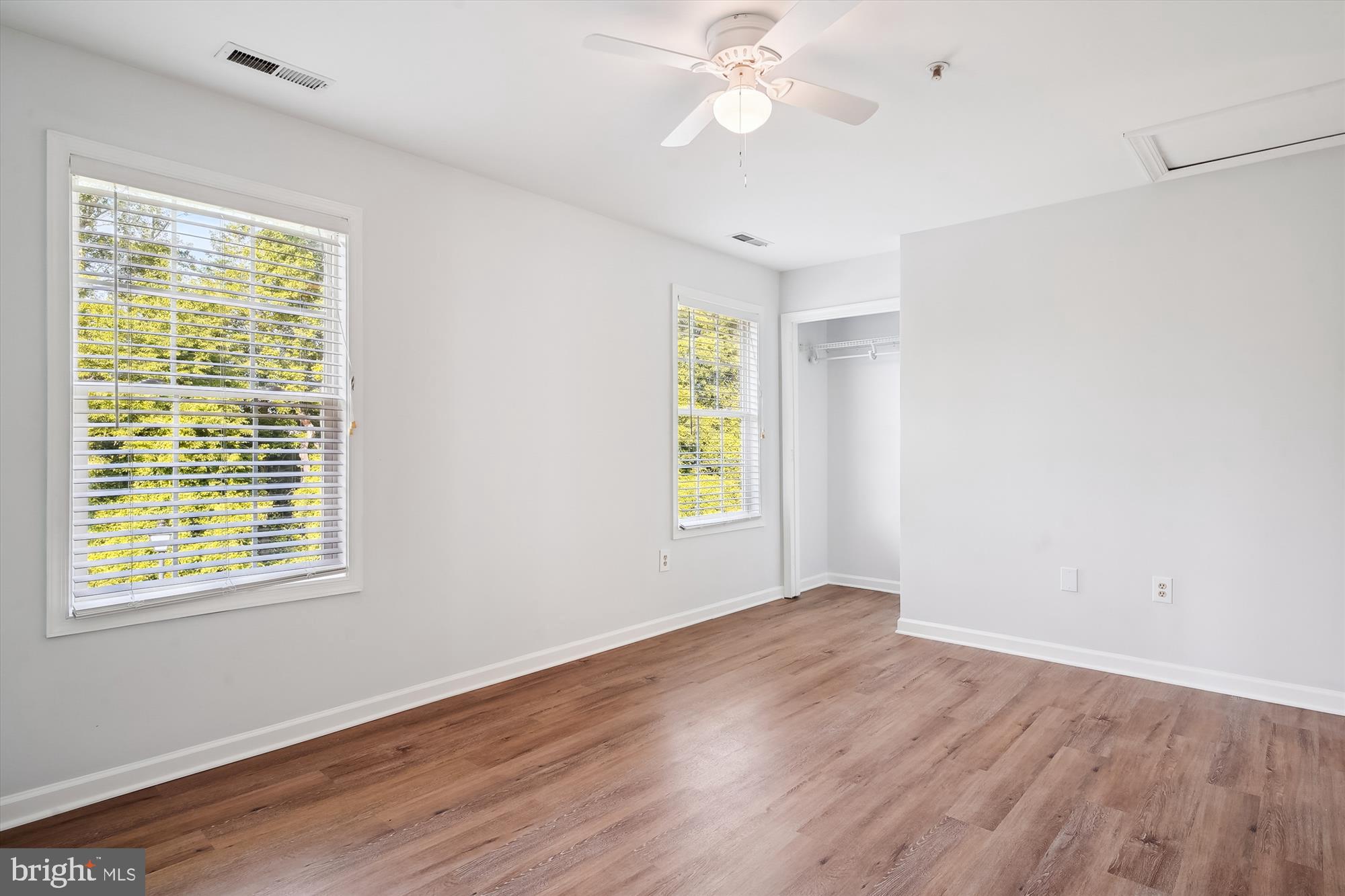 WAYLANDS - Residential