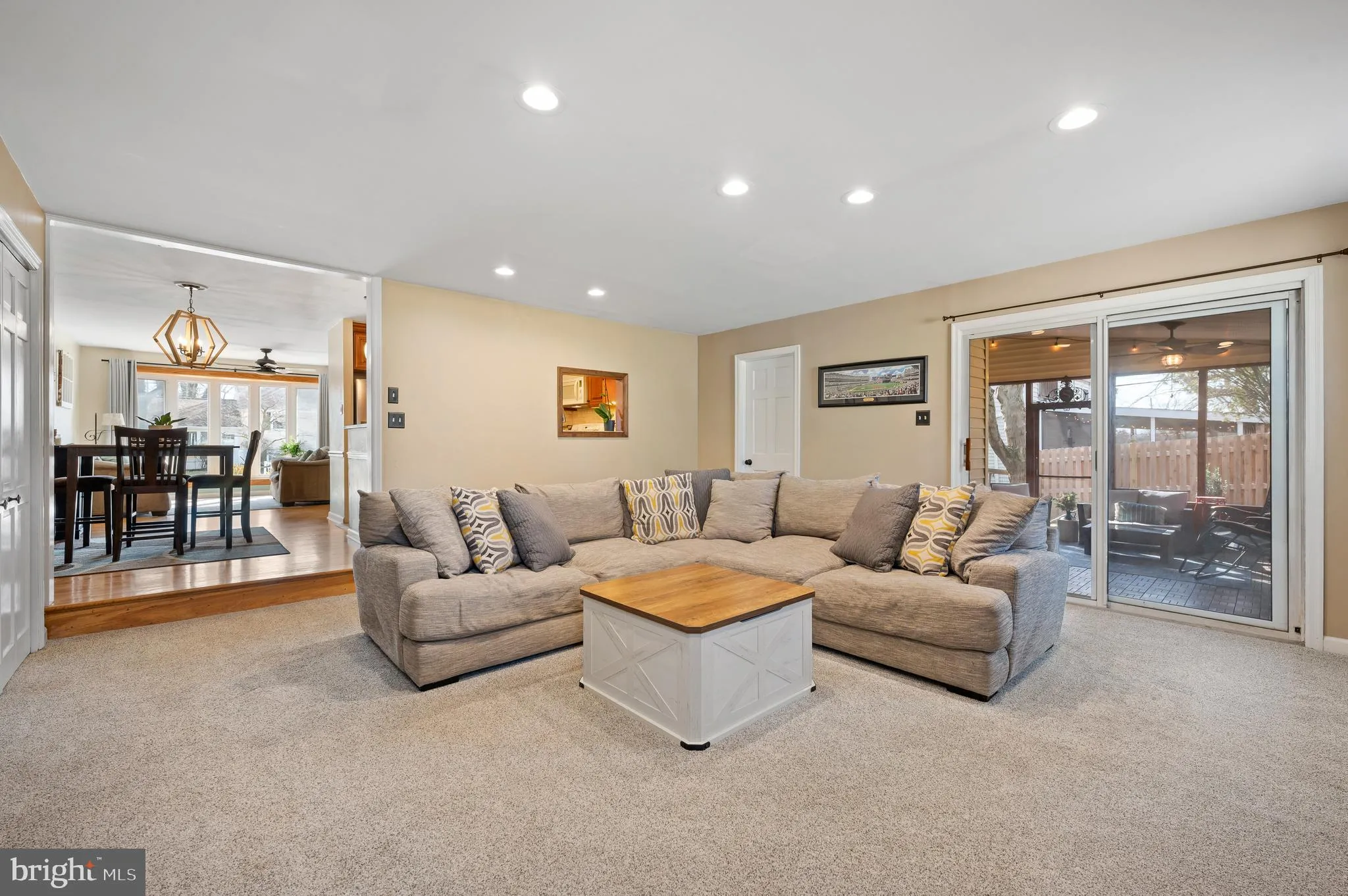 King Of Prussia, Pennsylvania 19406, United States, 4 Bedrooms Bedrooms, ,2 BathroomsBathrooms,Residential,Pending,7905