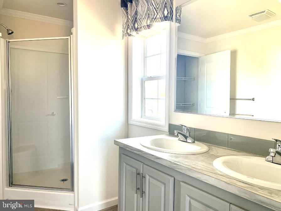 PINE MANOR MHP - Residential