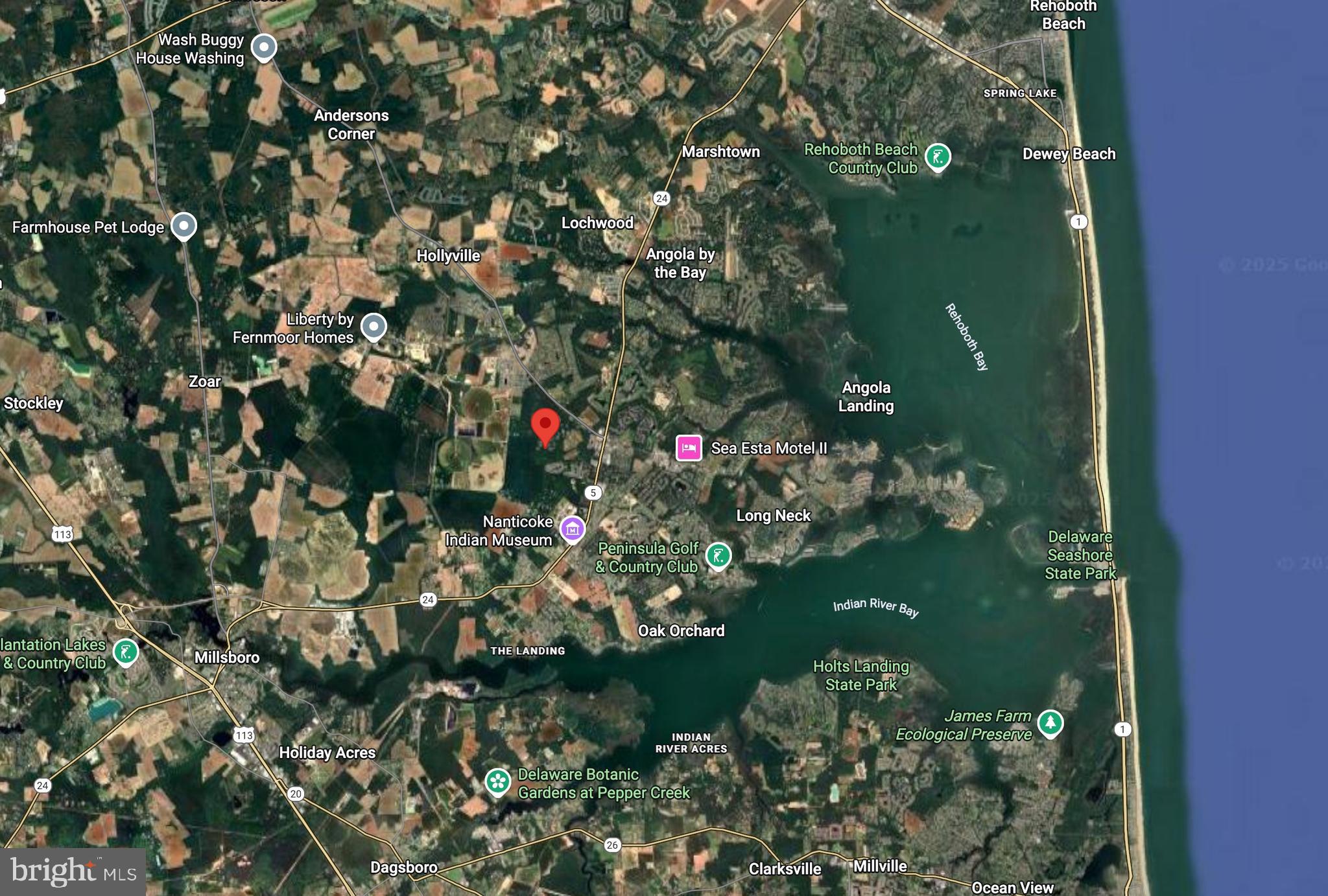 HOLIDAY PINES - Land