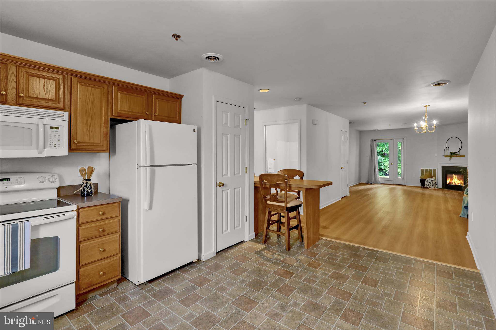 124 CHRISTINE DRIVE