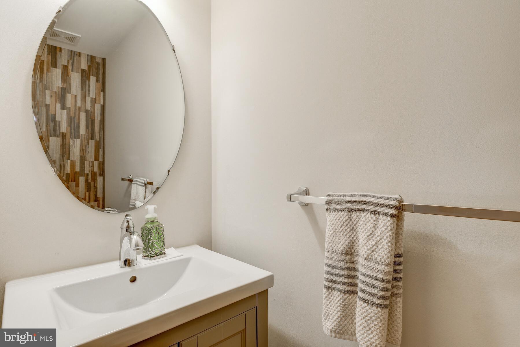 HOYLES MILL VILLAGE - Residential