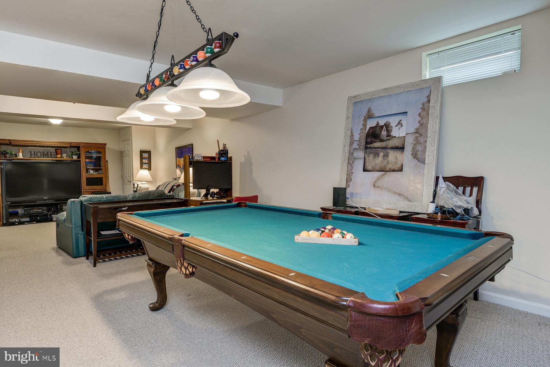 HOYLES MILL VILLAGE - Residential