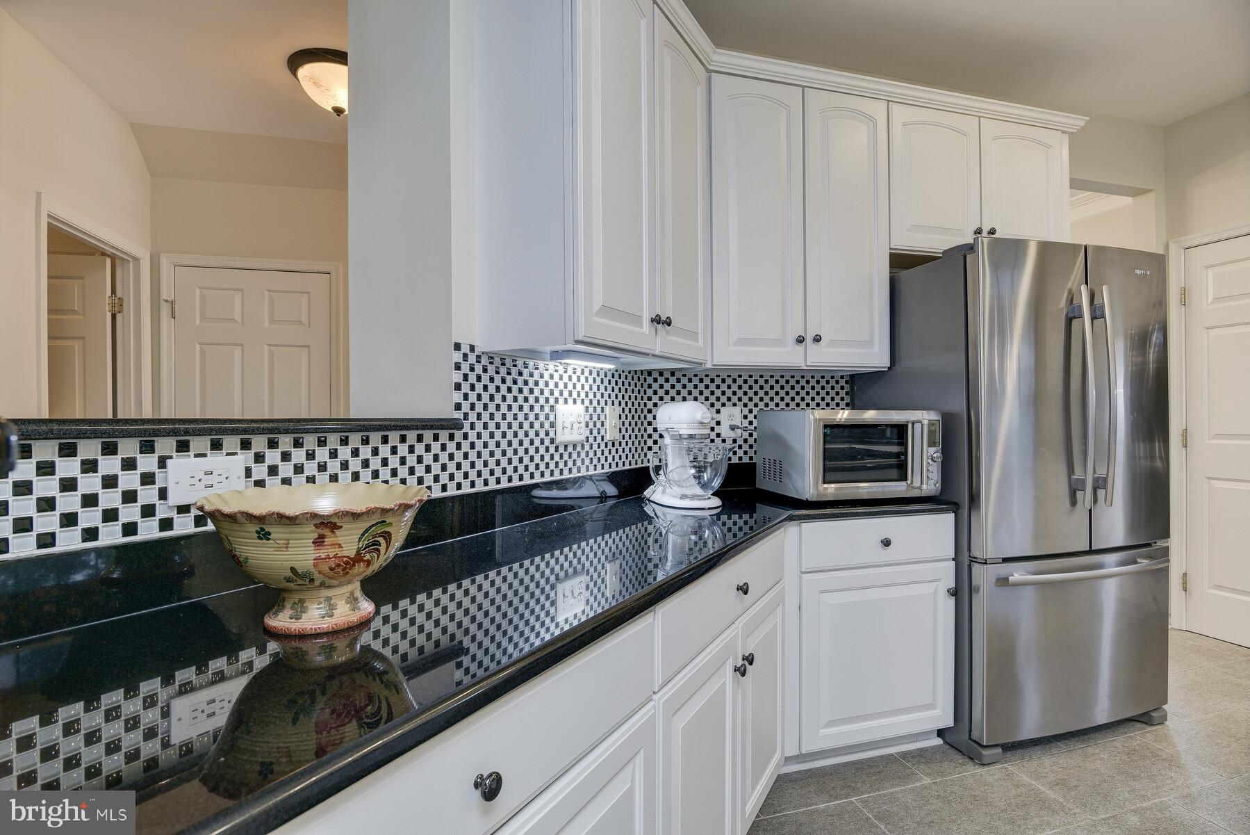 HOYLES MILL VILLAGE - Residential