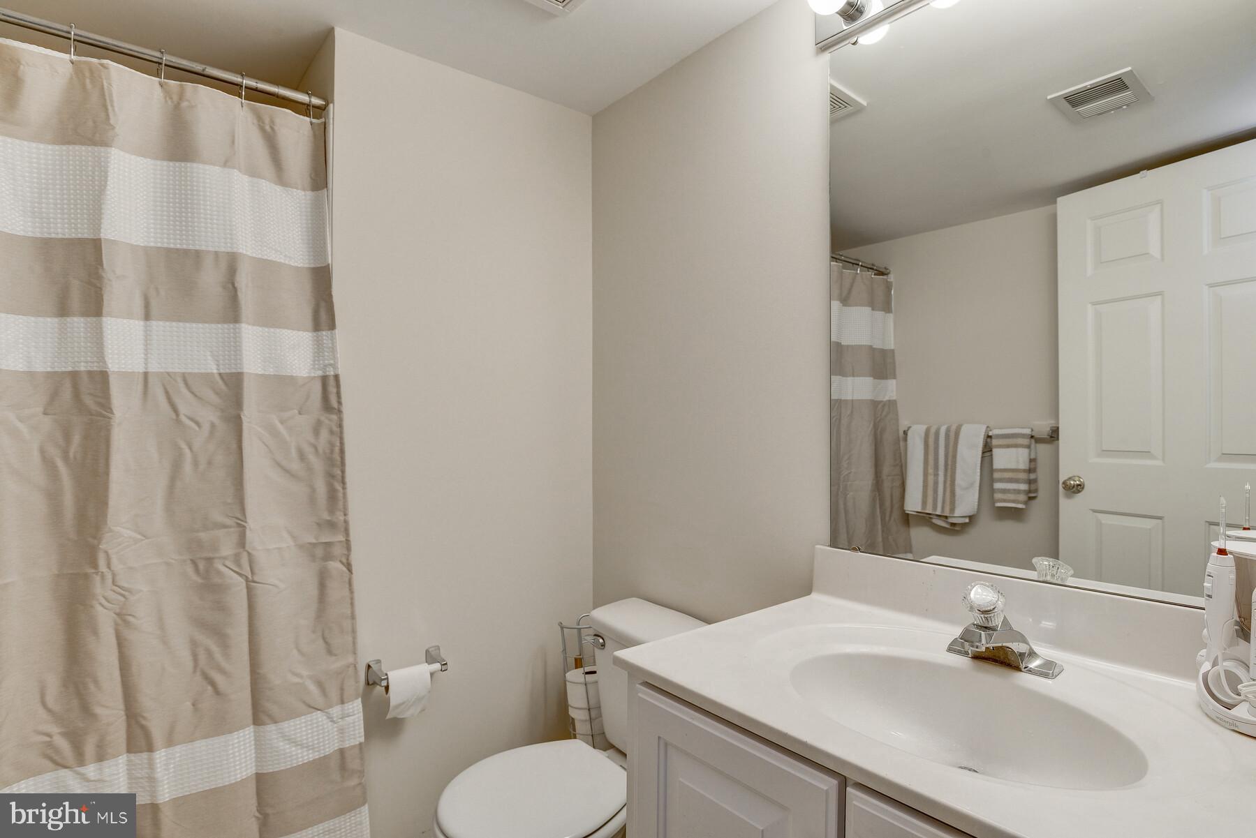 HOYLES MILL VILLAGE - Residential