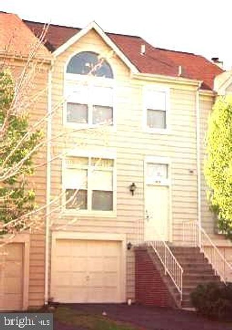 519 DAKOTA DRIVE HERNDON VA 20170