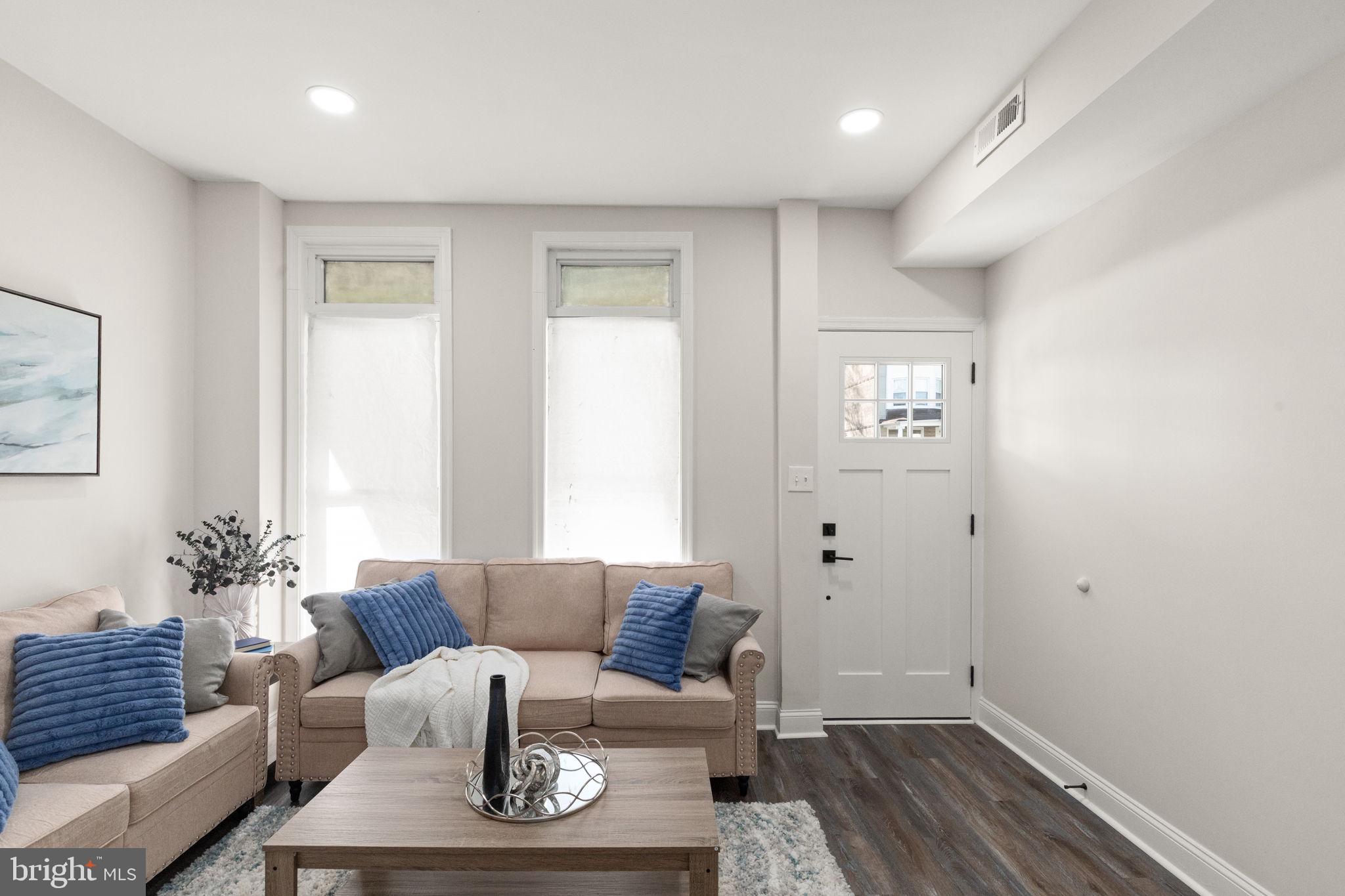 PEN LUCY - Residential