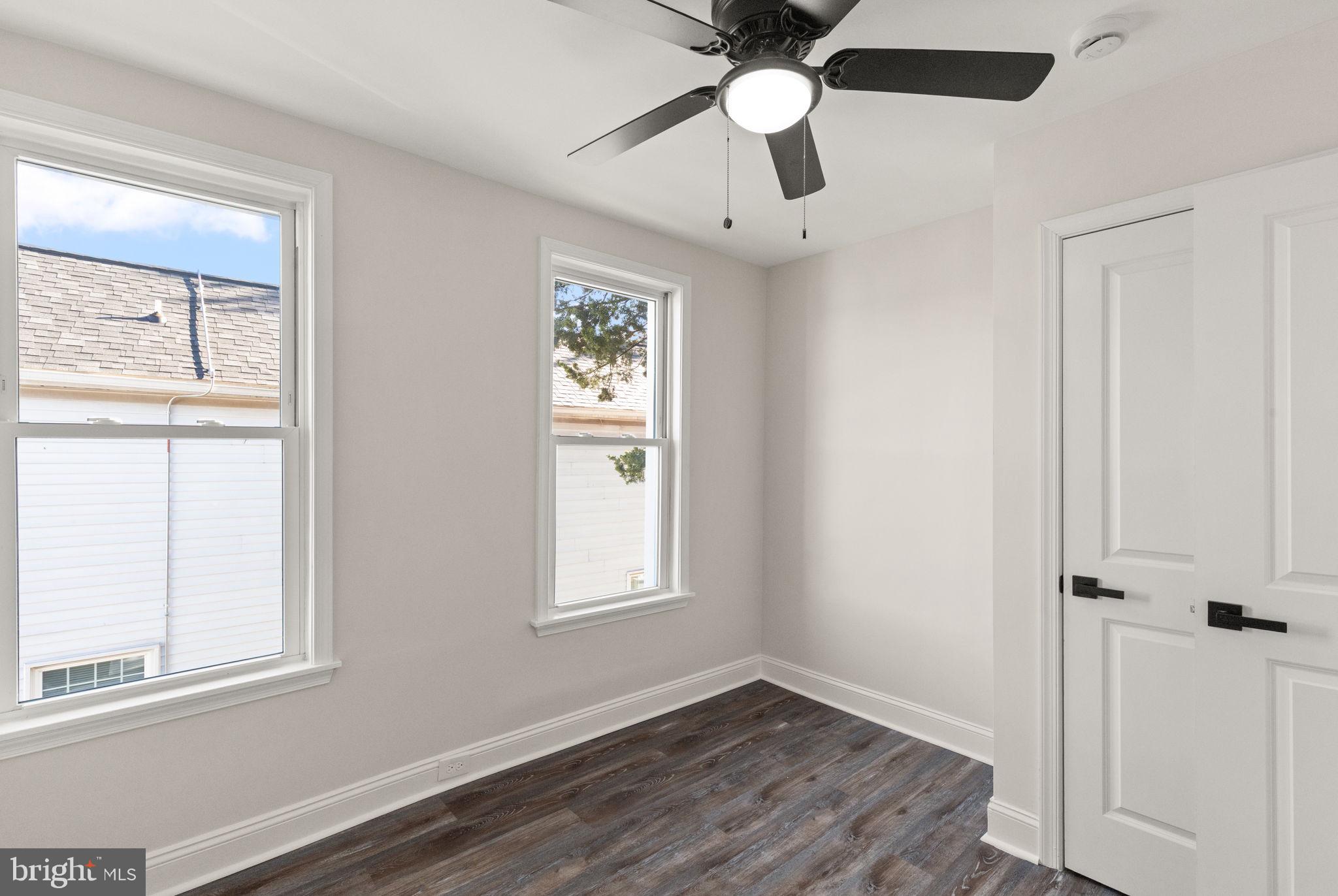 PEN LUCY - Residential