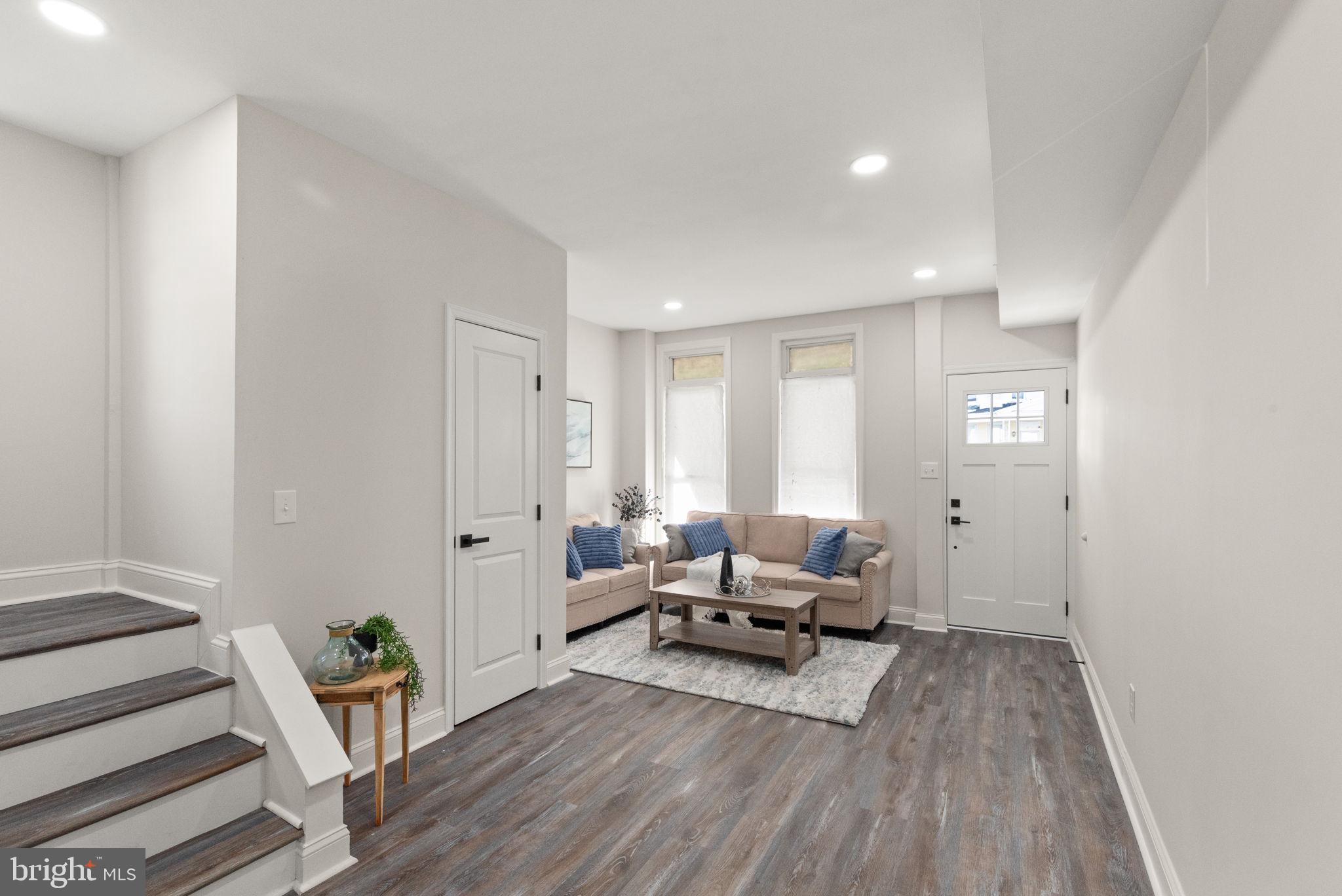 PEN LUCY - Residential