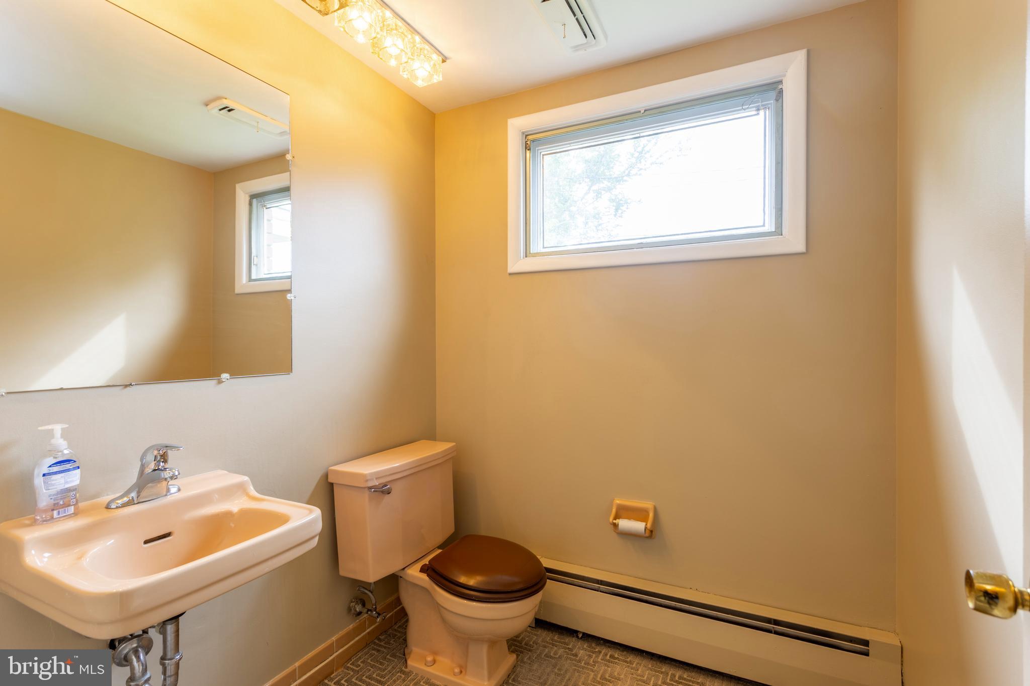 MEADOWOOD - Residential