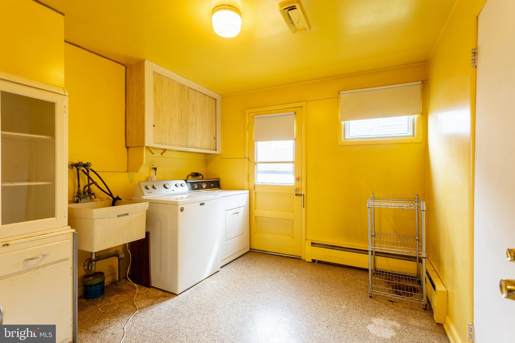 MEADOWOOD - Residential