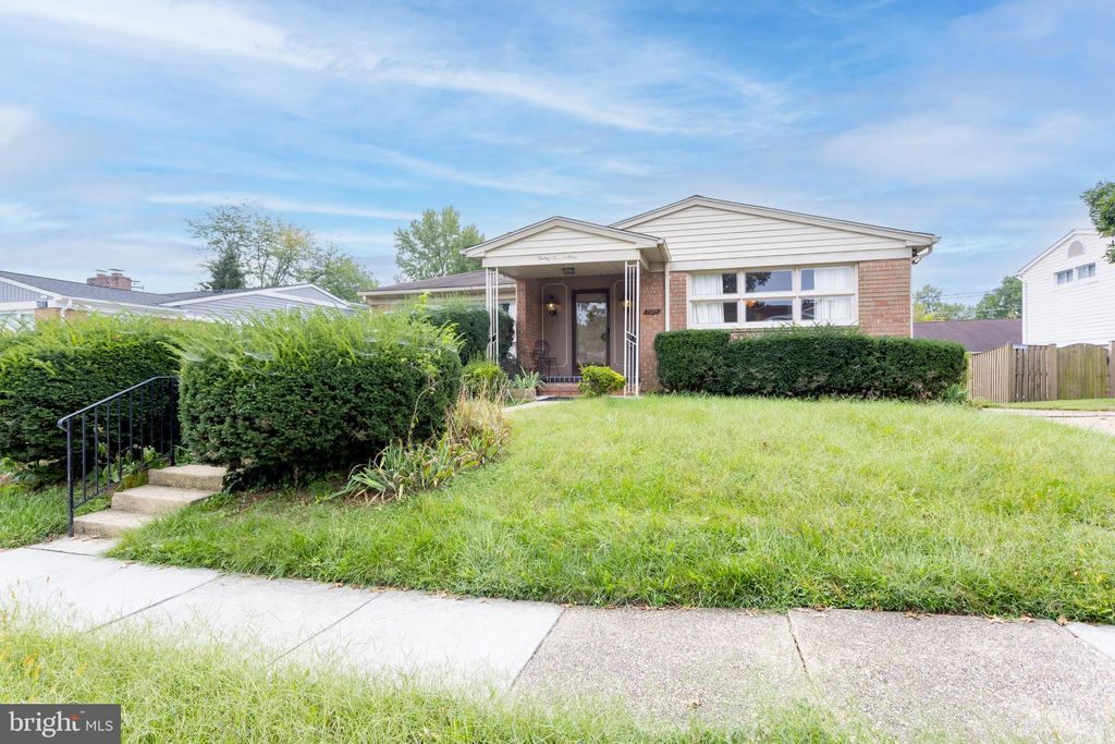Photo of 2509 Hal Circle, BALTIMORE, MD 21209 (MLS # MDBC2142440)