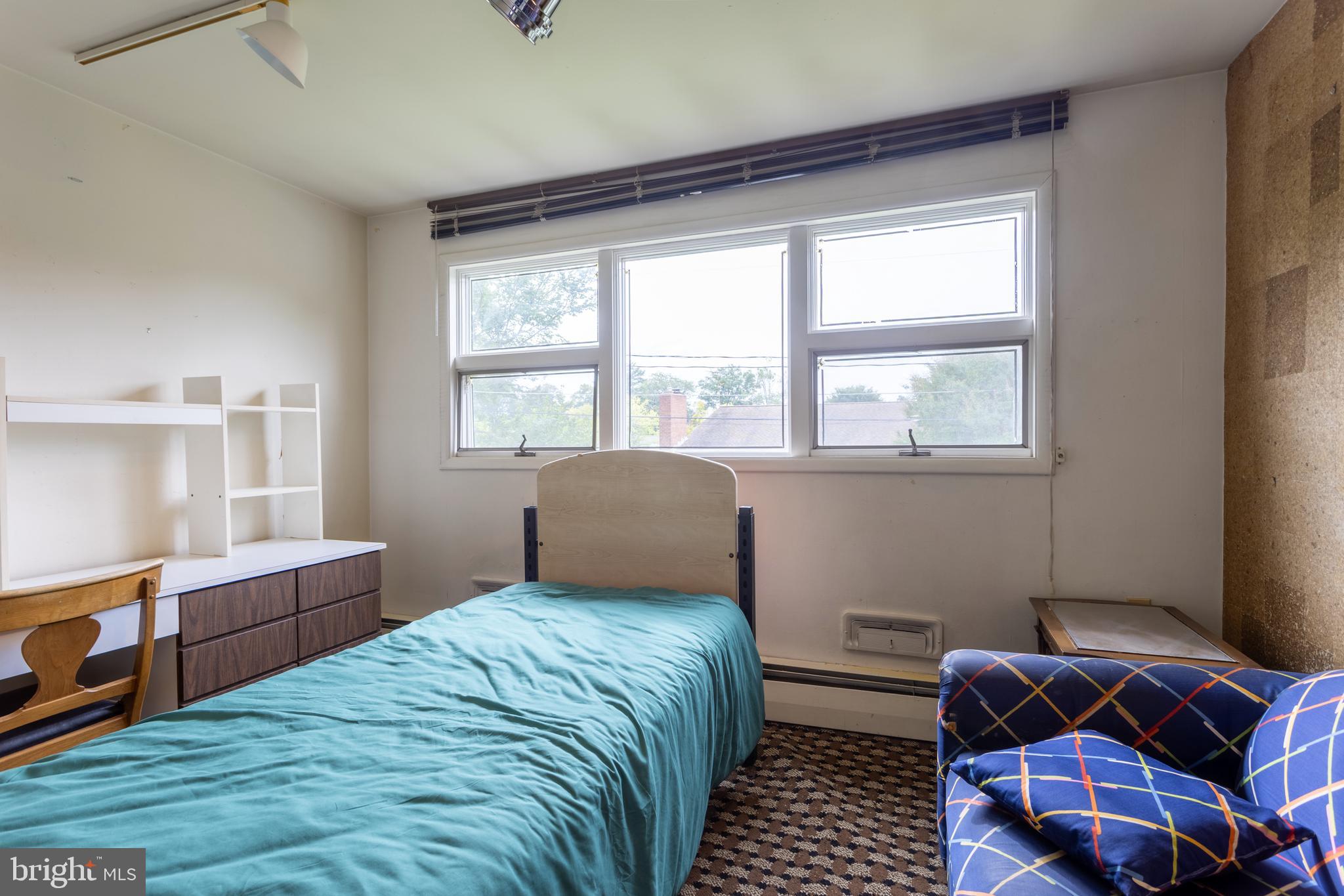 MEADOWOOD - Residential