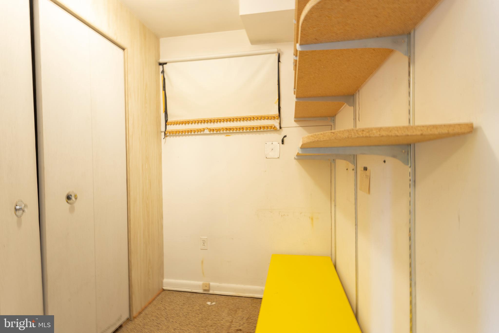 MEADOWOOD - Residential