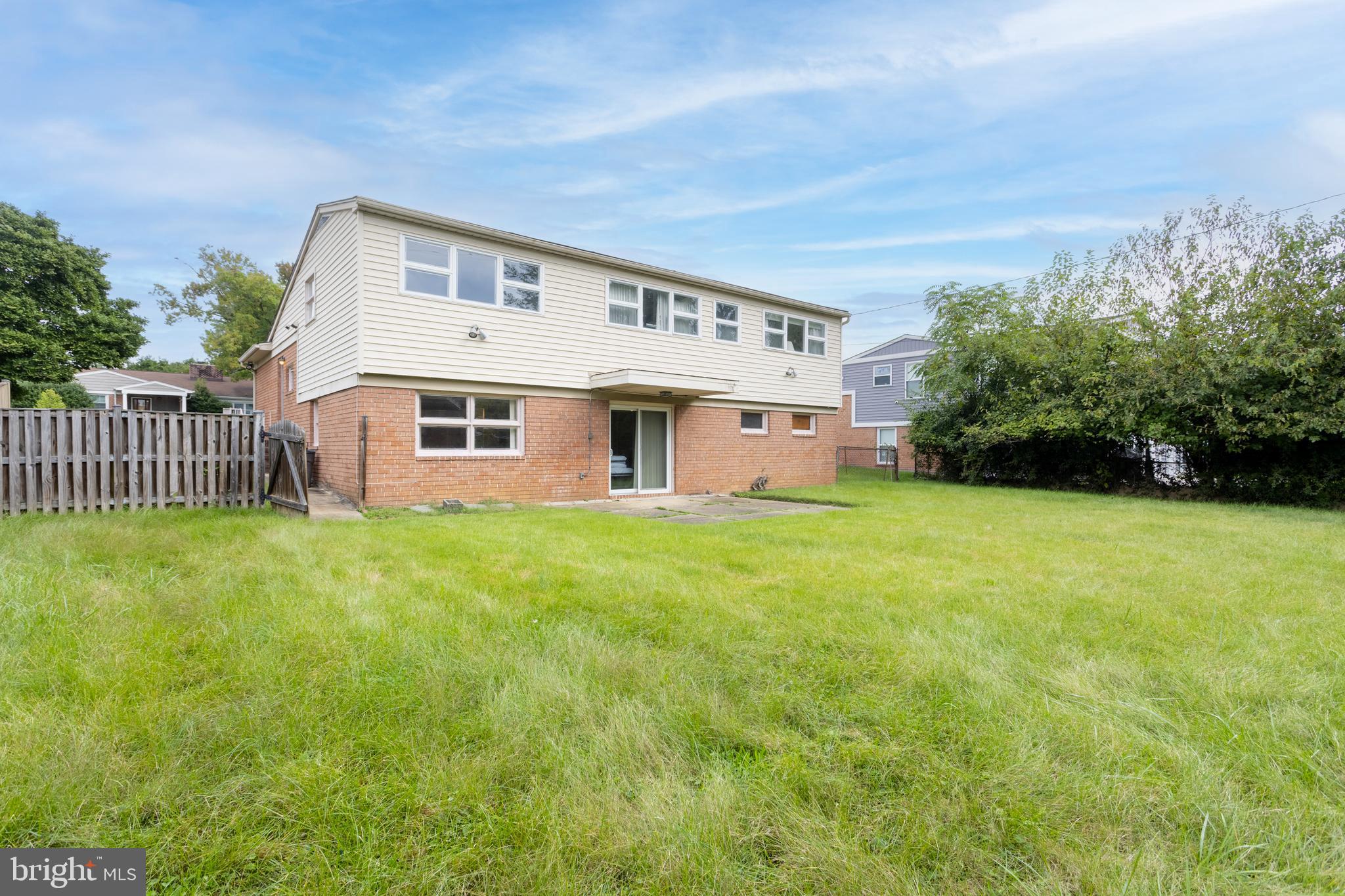 MEADOWOOD - Residential