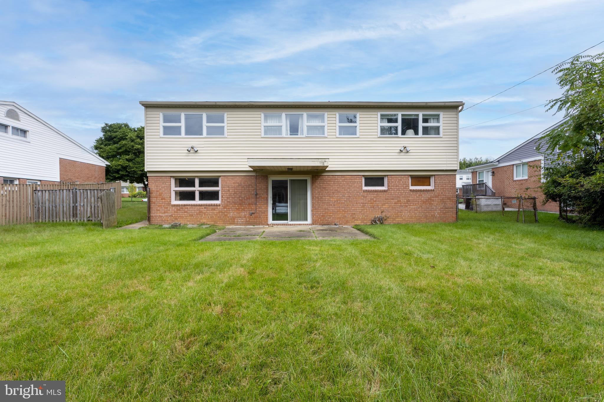 MEADOWOOD - Residential