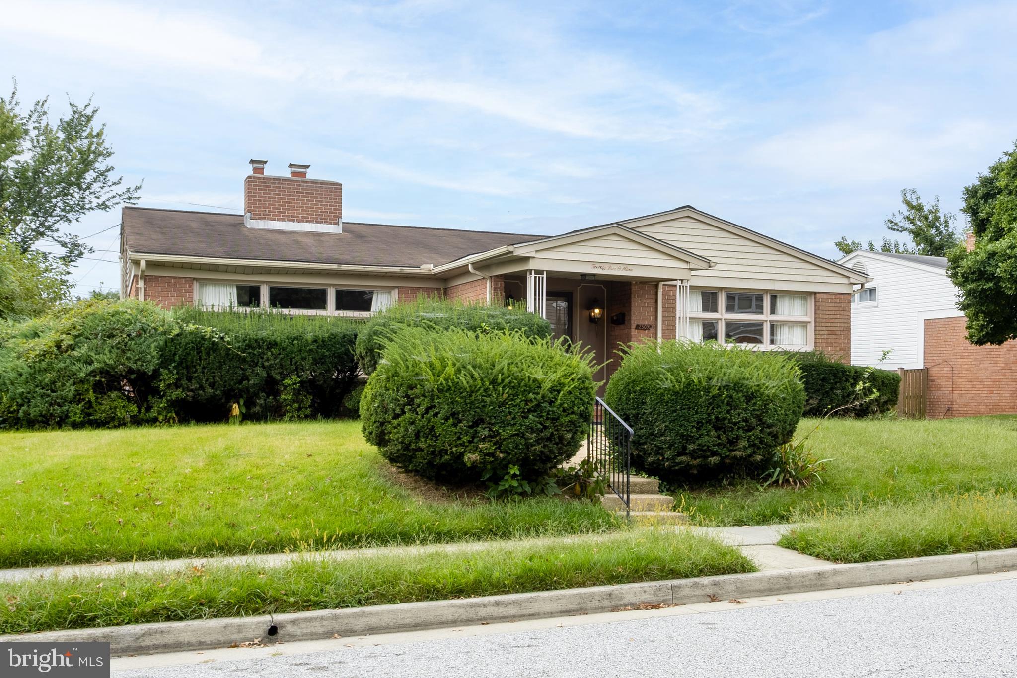 MEADOWOOD - Residential