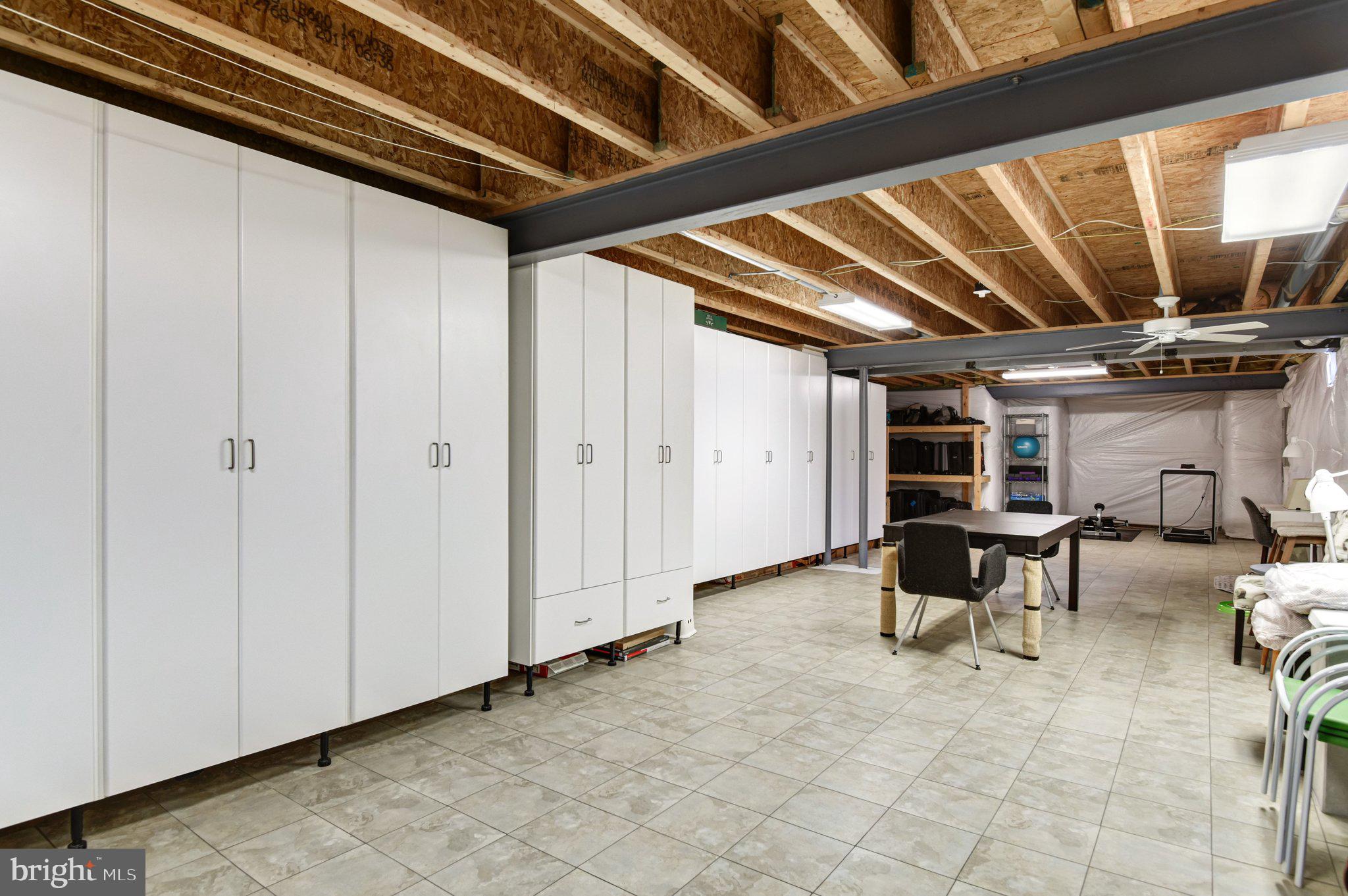 REGENCY AT DOMINION VALLEY - Residential