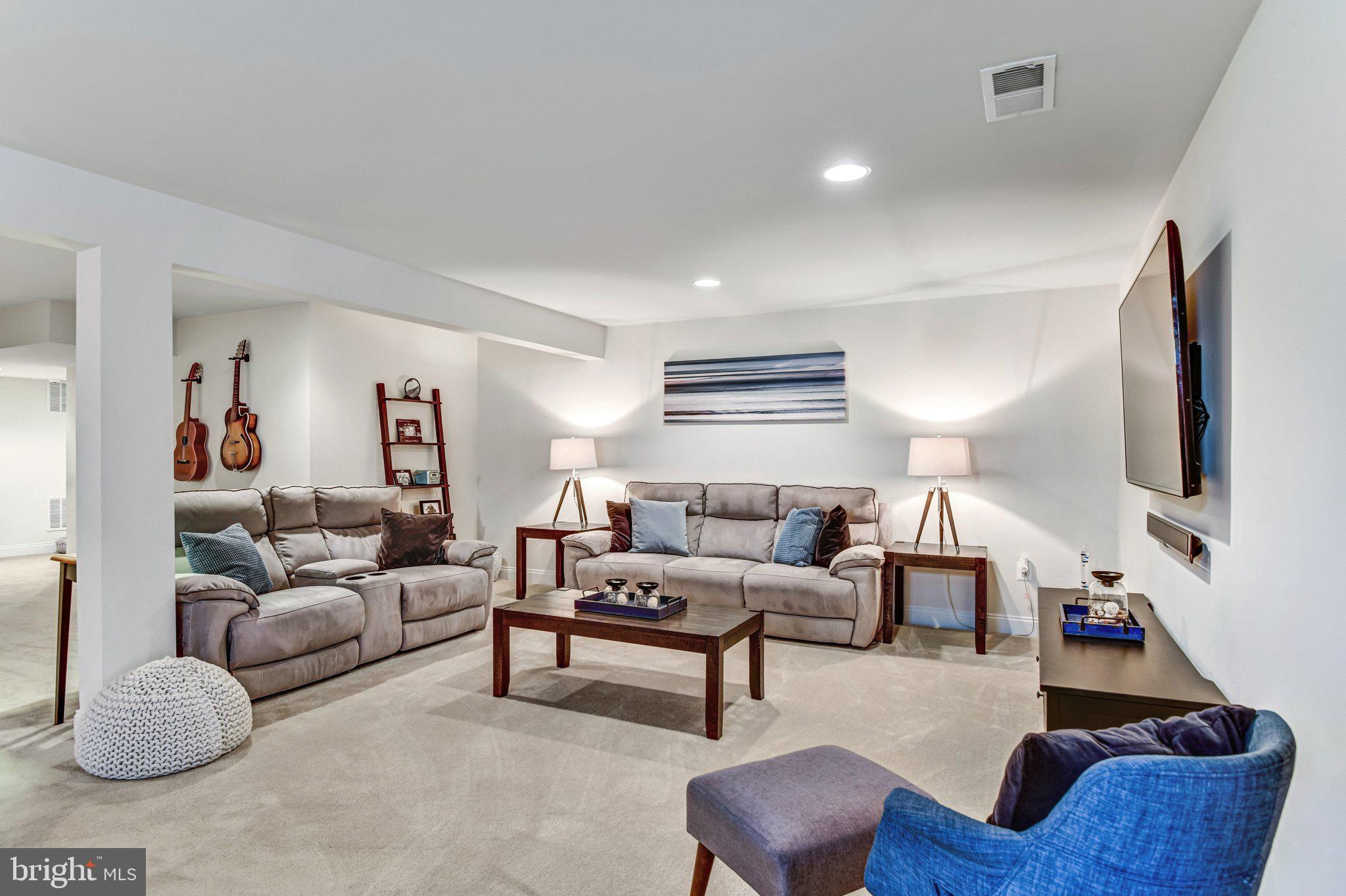 REGENCY AT DOMINION VALLEY - Residential