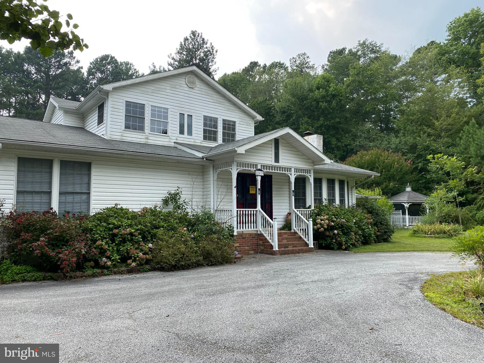 REDGATE - Residential