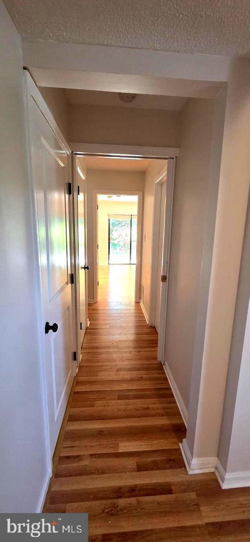 HOLMES RUN VILLAGE - Residential