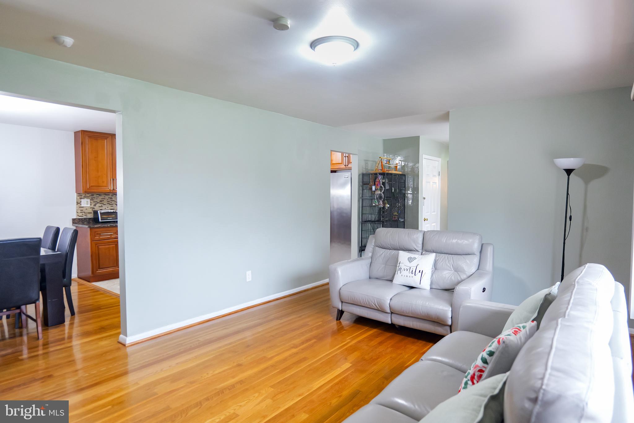 CALVERTON - Residential