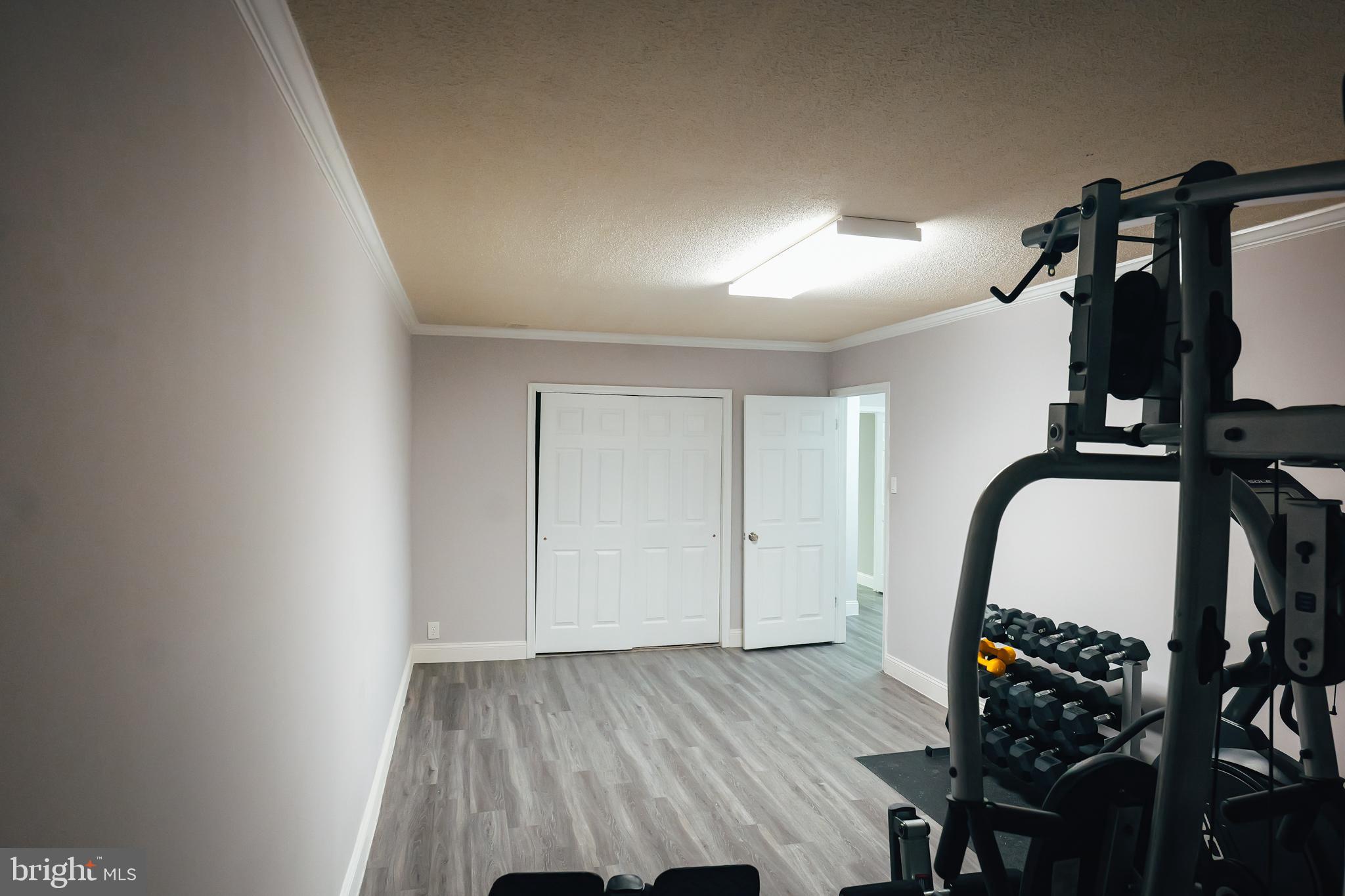 CALVERTON - Residential