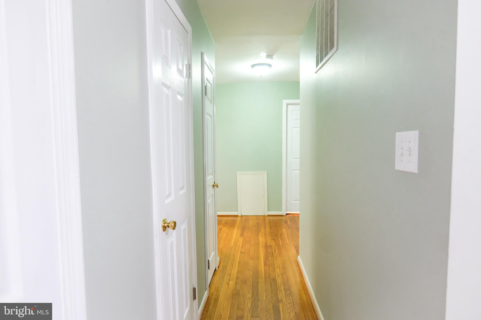 CALVERTON - Residential