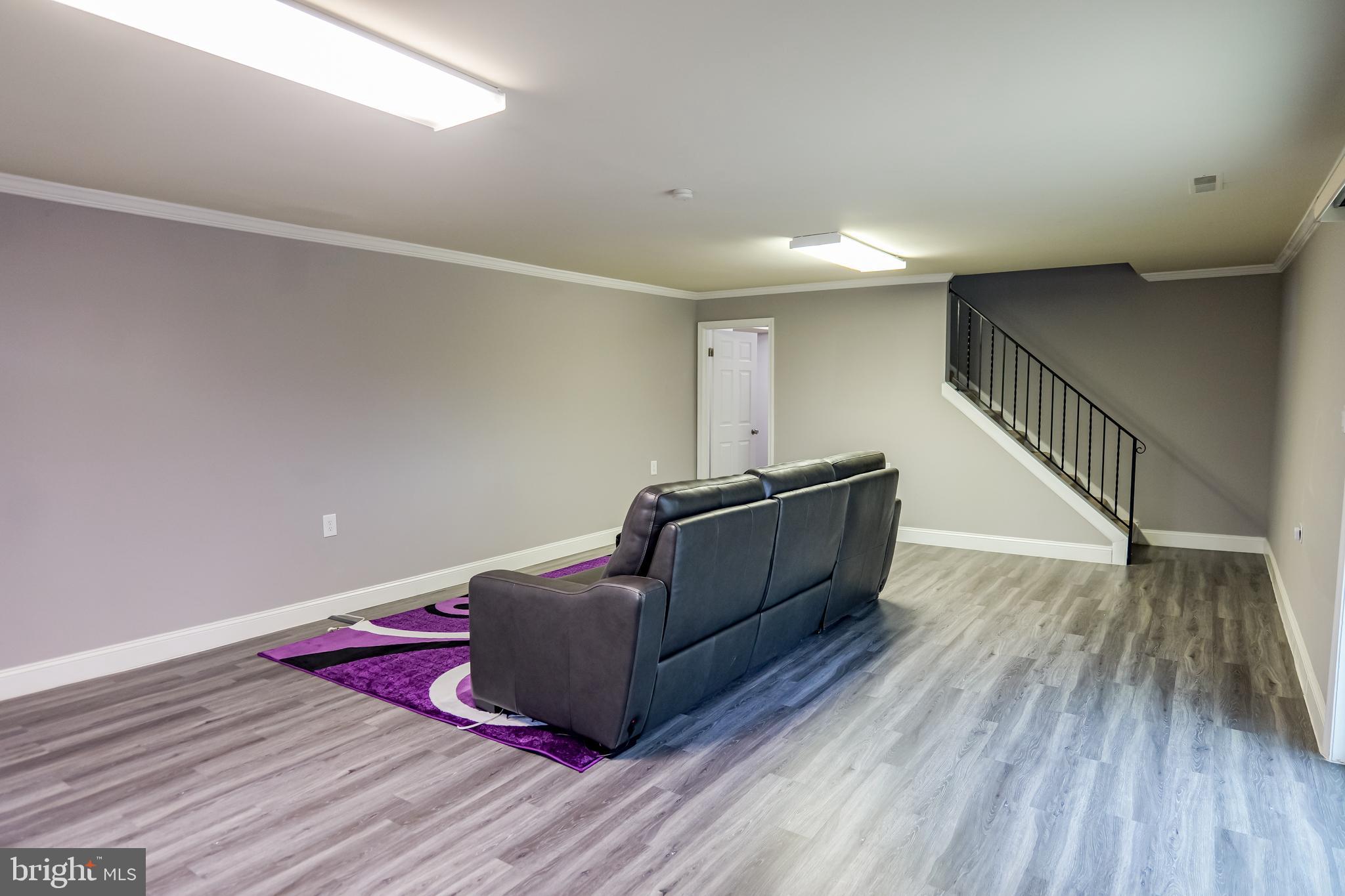 CALVERTON - Residential