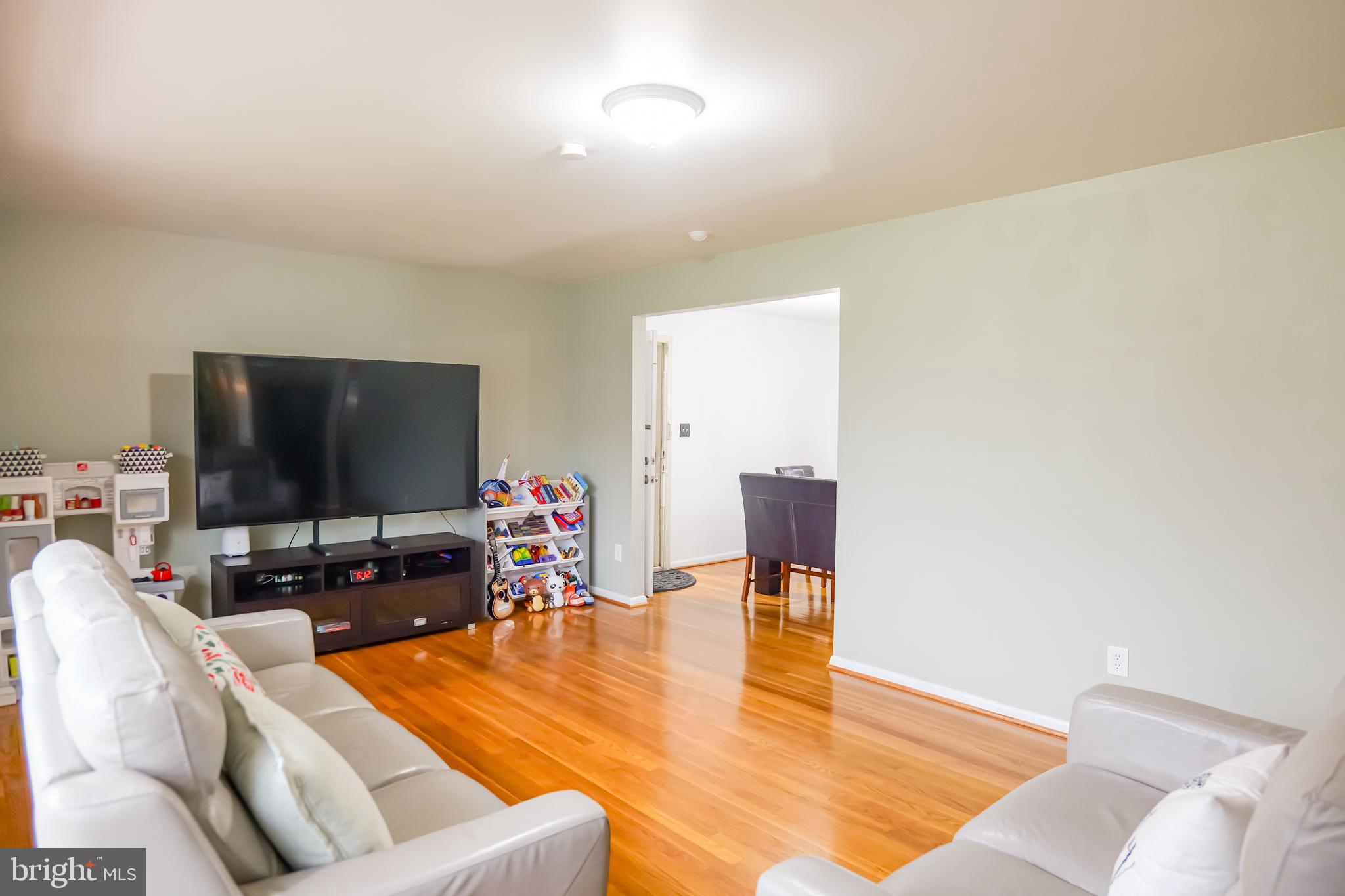 CALVERTON - Residential