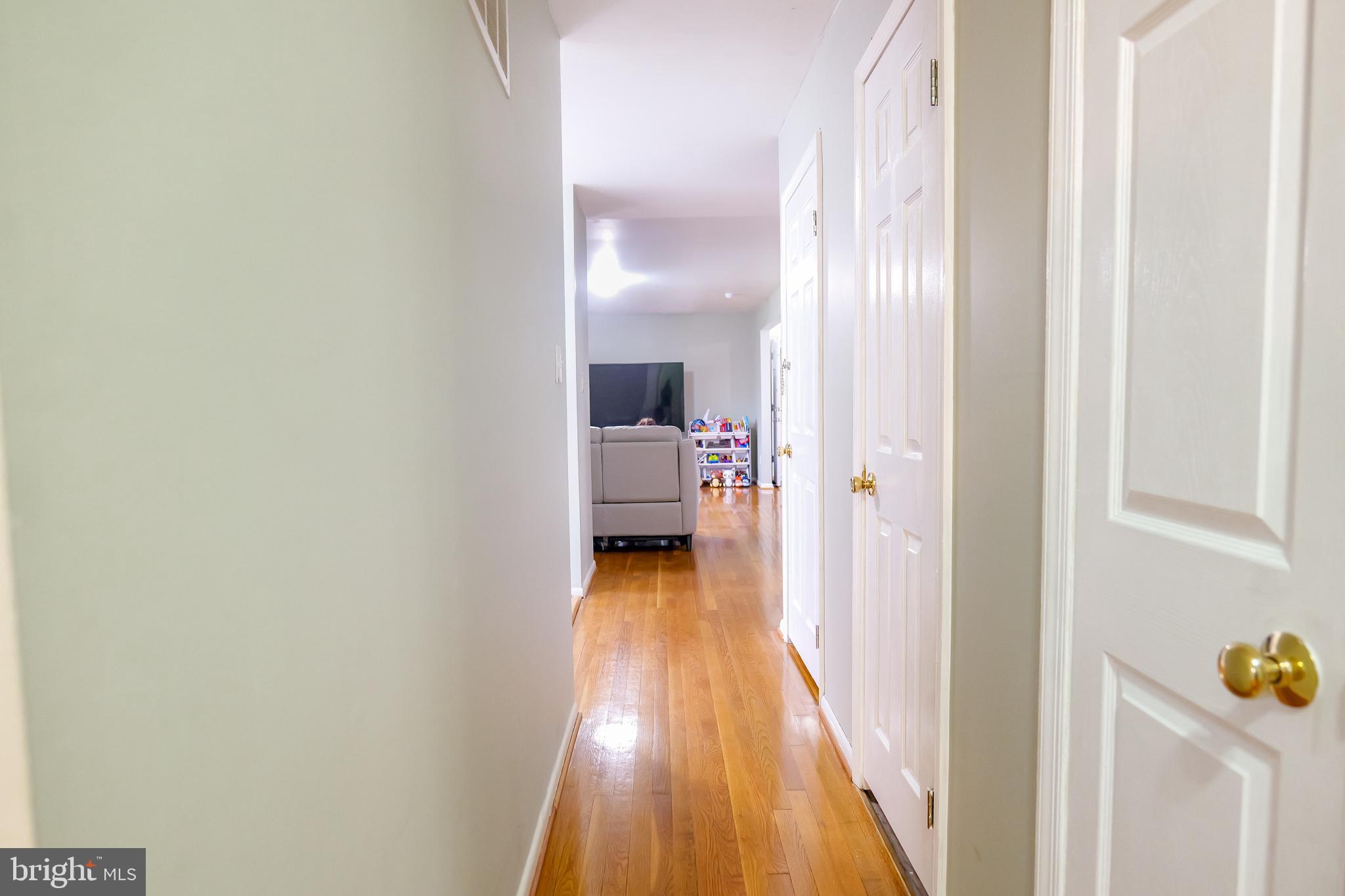 CALVERTON - Residential