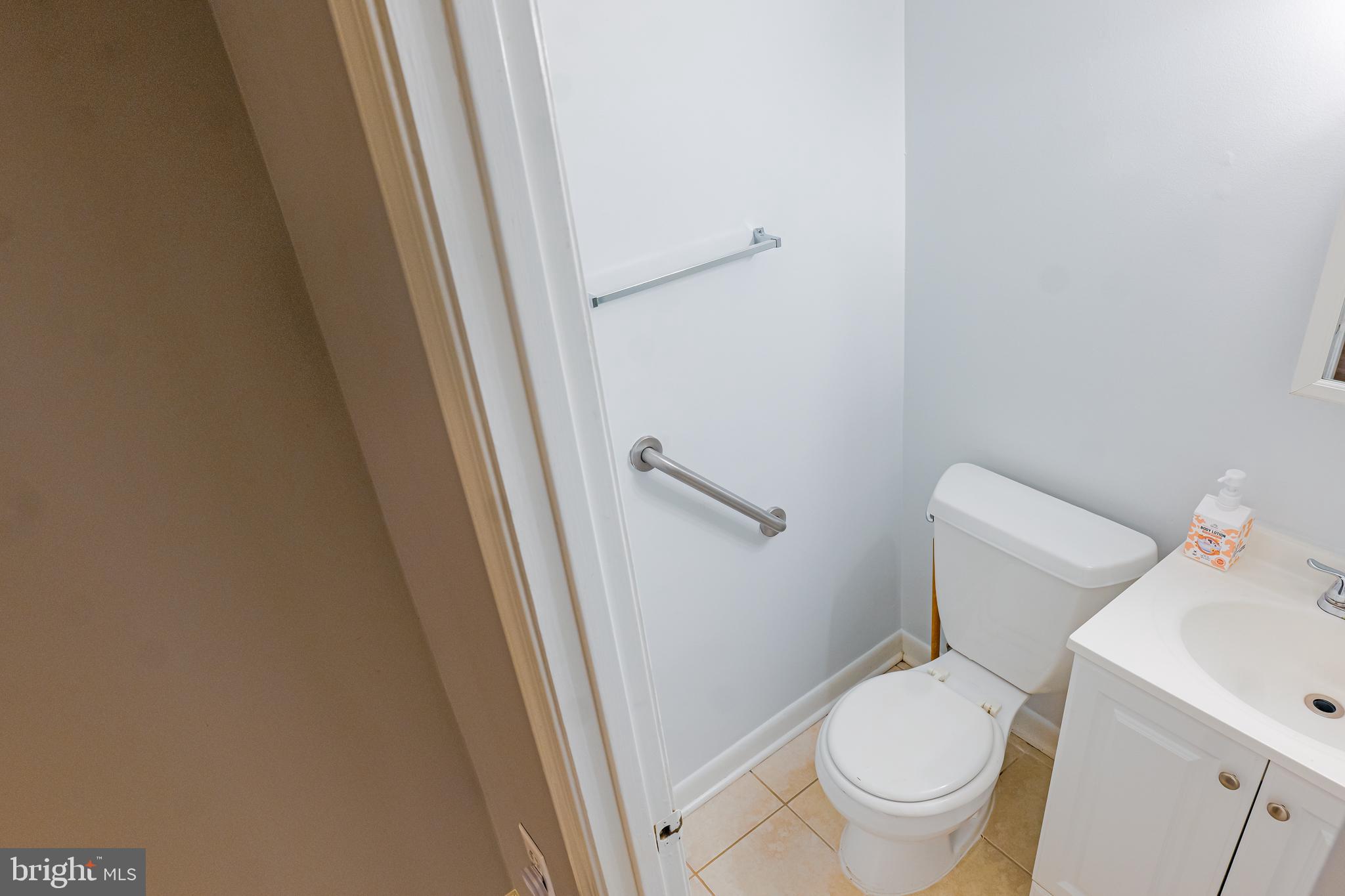 CALVERTON - Residential