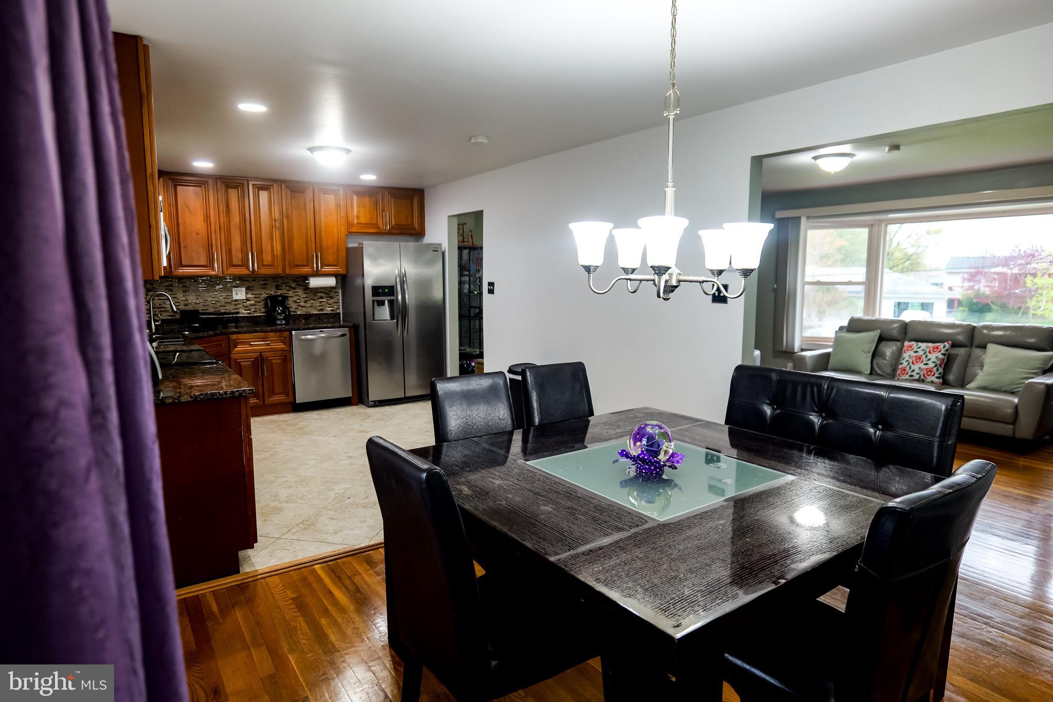 CALVERTON - Residential