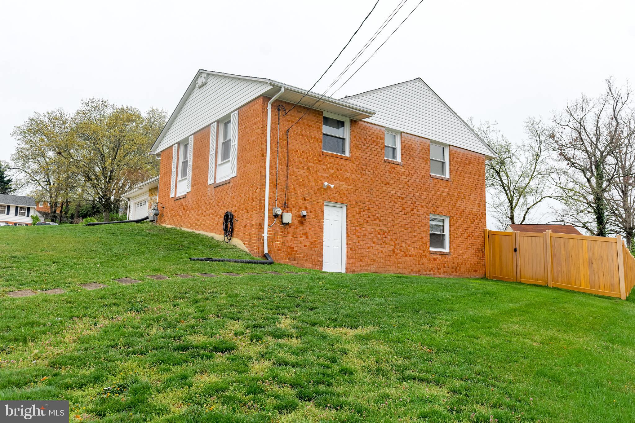 CALVERTON - Residential