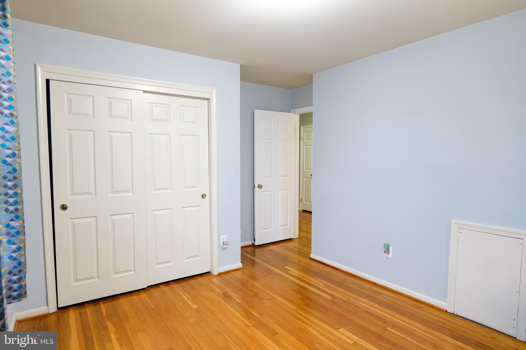 CALVERTON - Residential