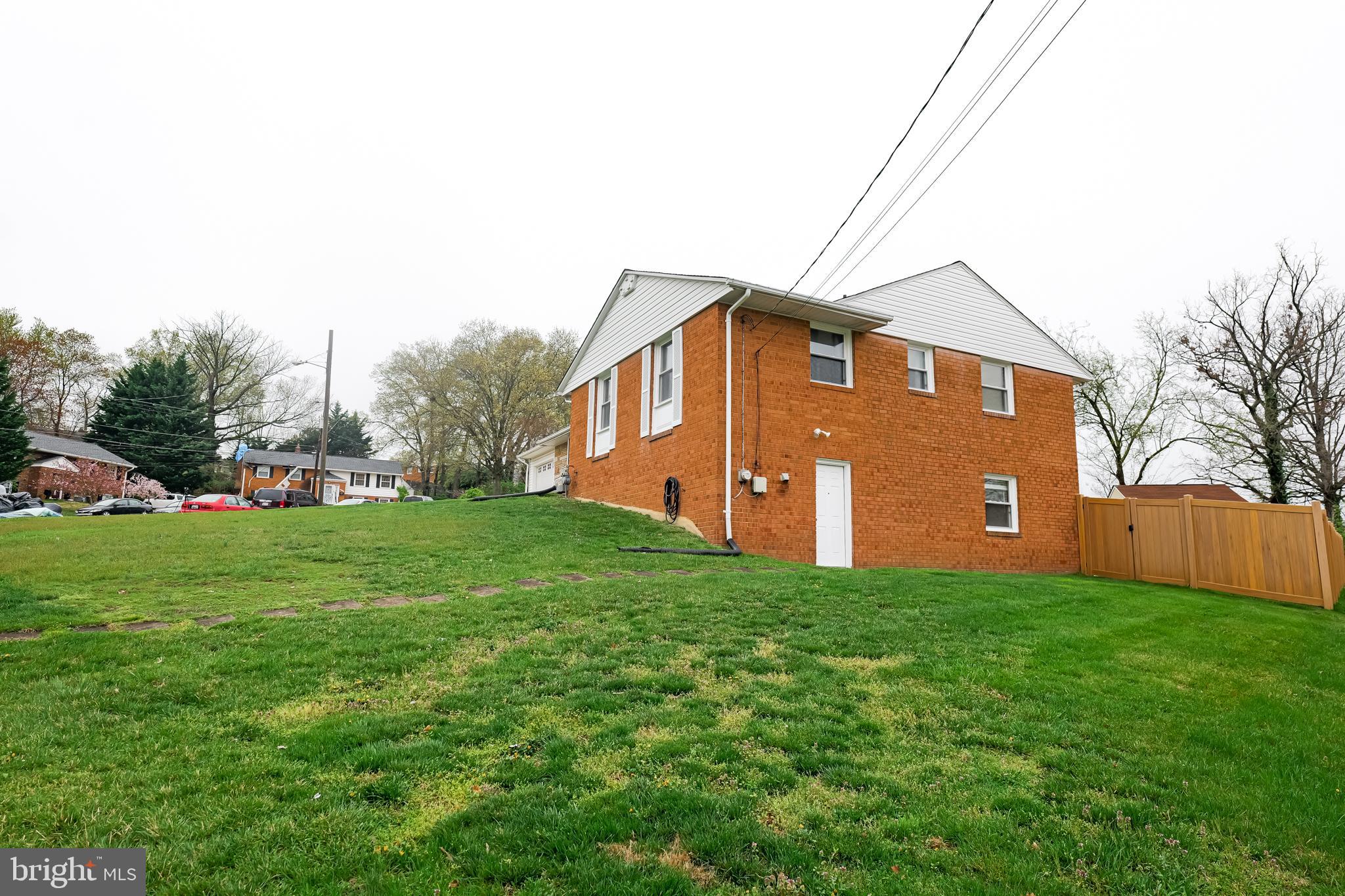 CALVERTON - Residential