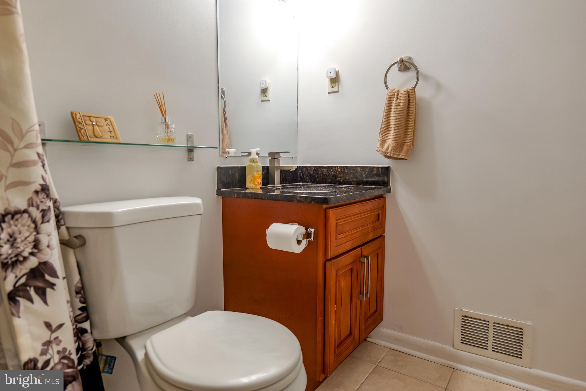 CALVERTON - Residential