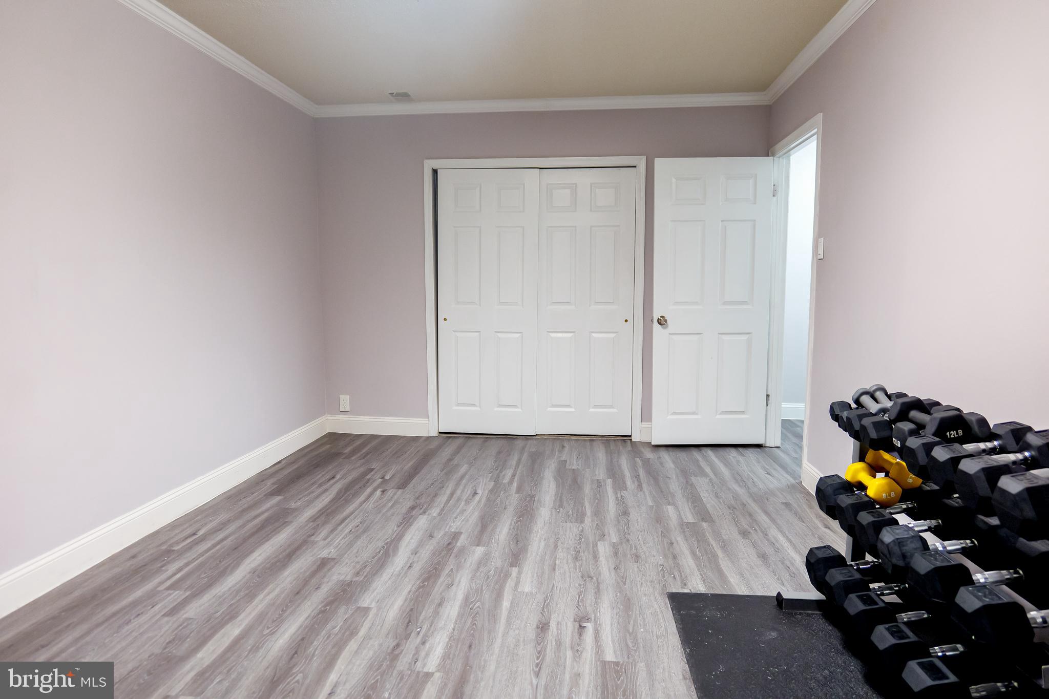 CALVERTON - Residential