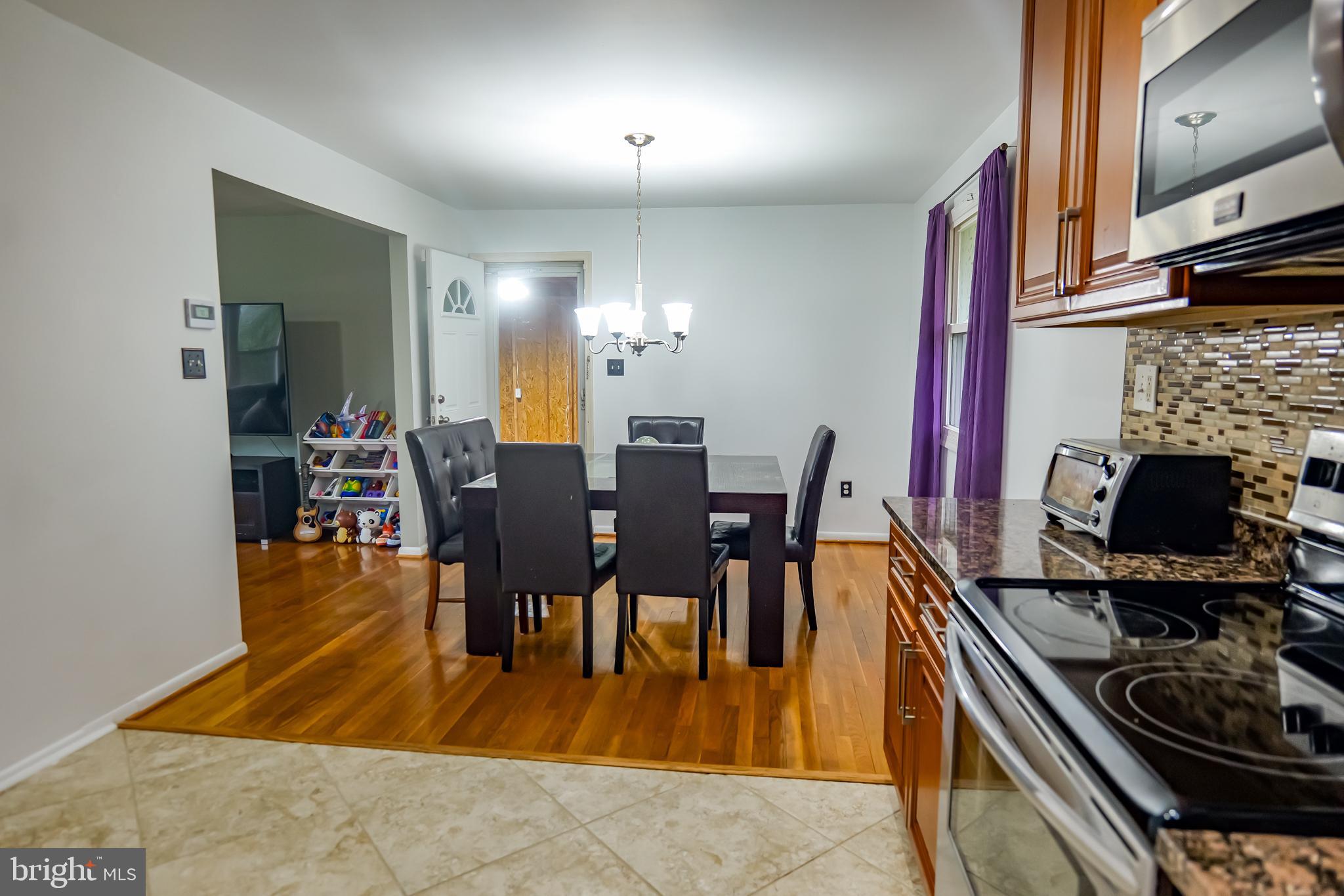 CALVERTON - Residential