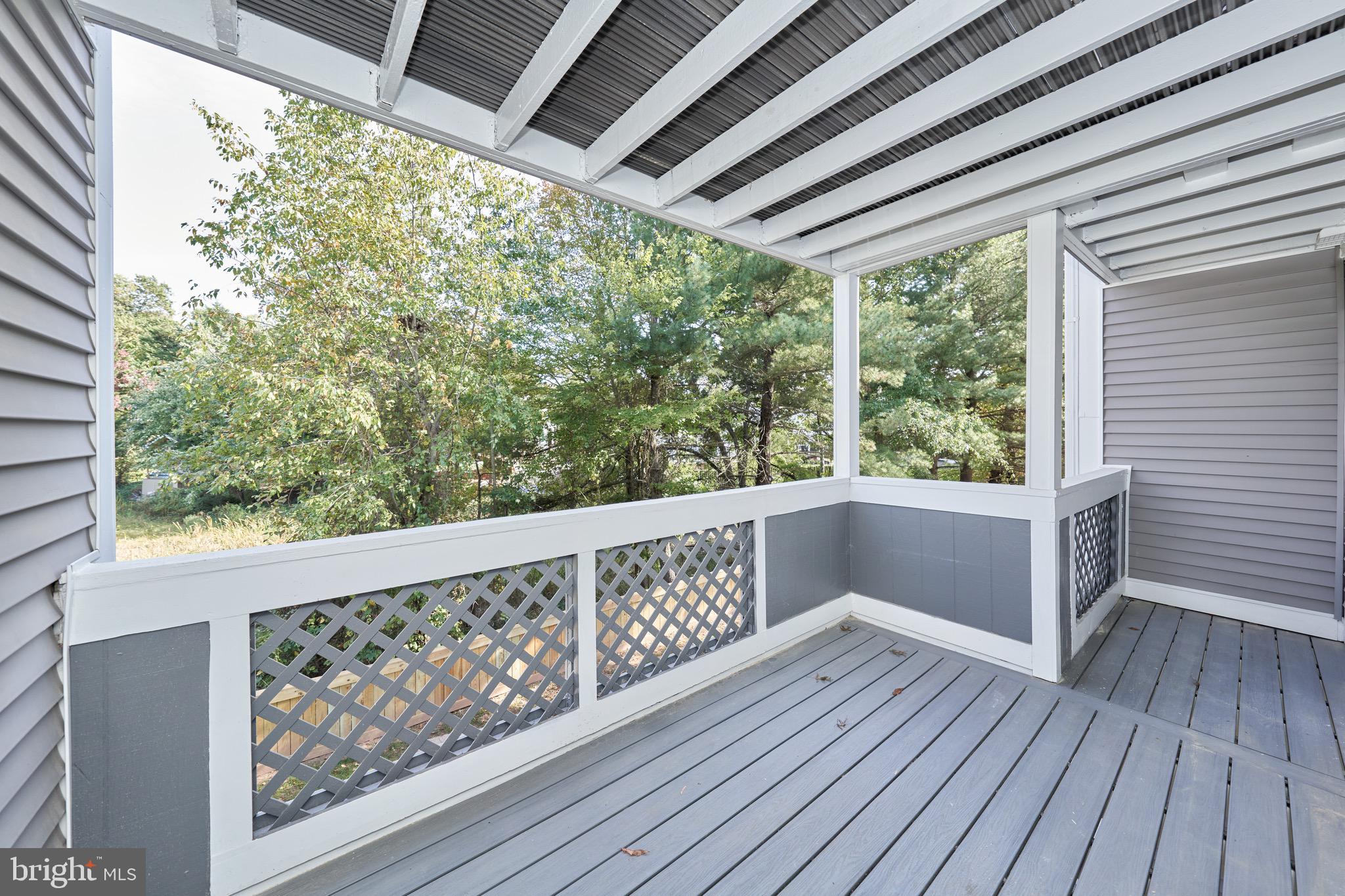 GRAYS POINTE - Residential