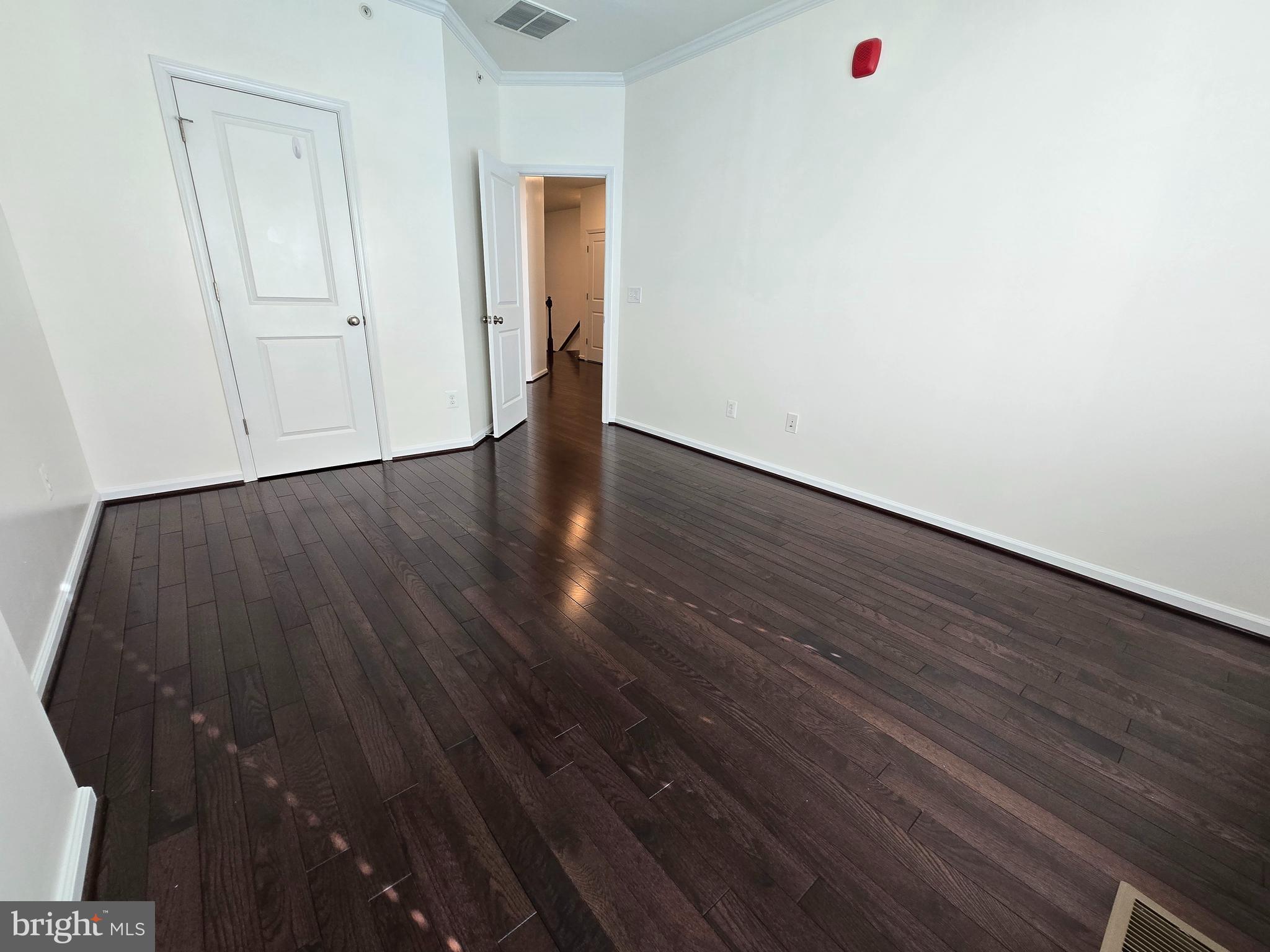 LOFTS AT VILLAGE WALK - Residential Lease