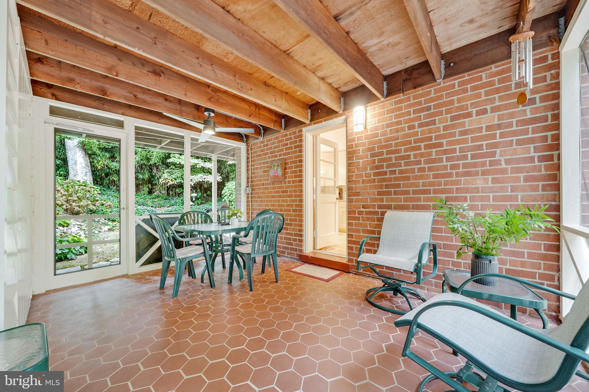 BROADMONT - Residential