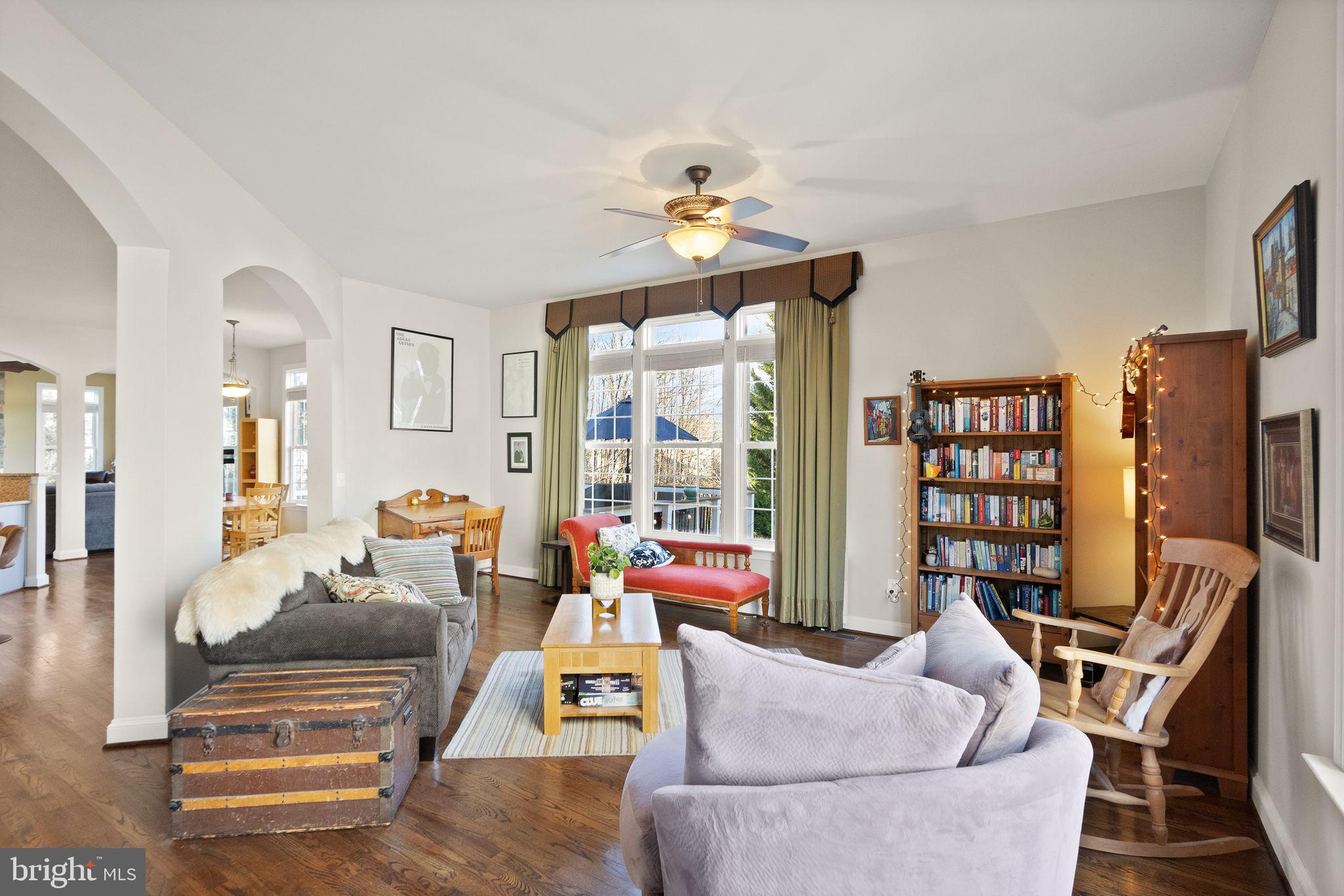 LANSDOWNE ON THE POTOMAC - Residential