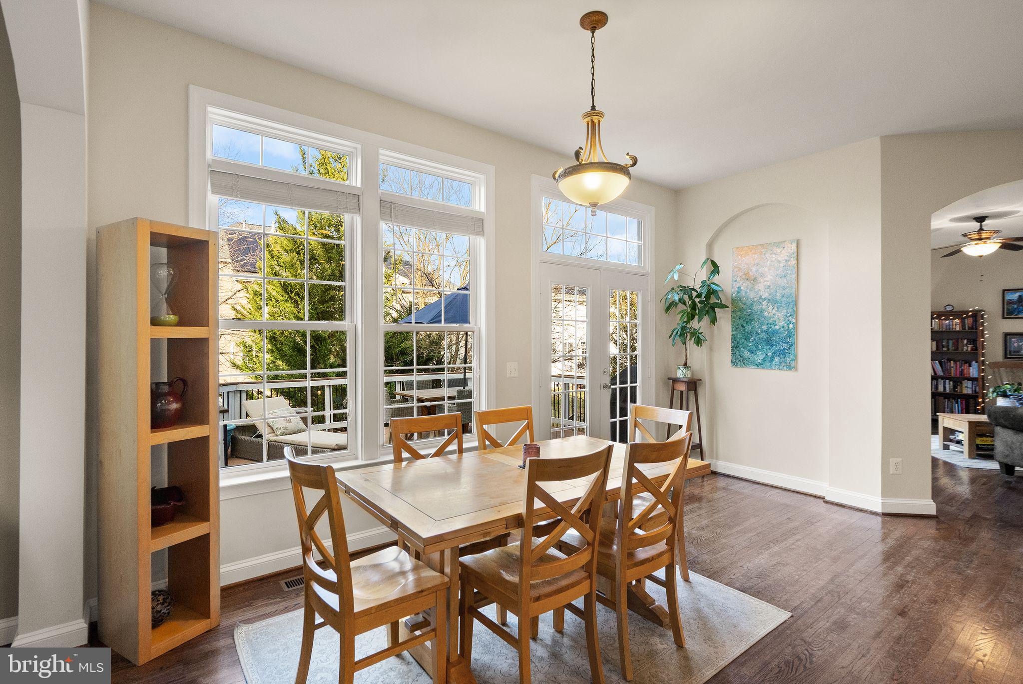 LANSDOWNE ON THE POTOMAC - Residential