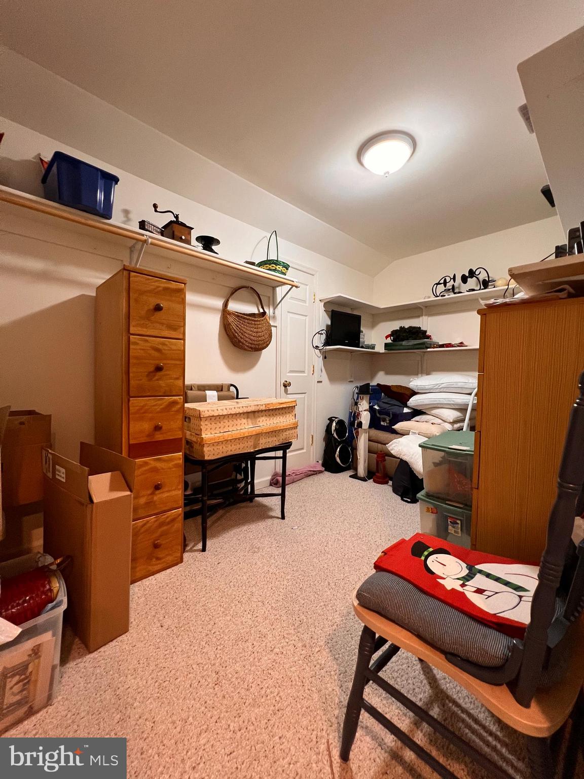 LOCUST HILL - Residential