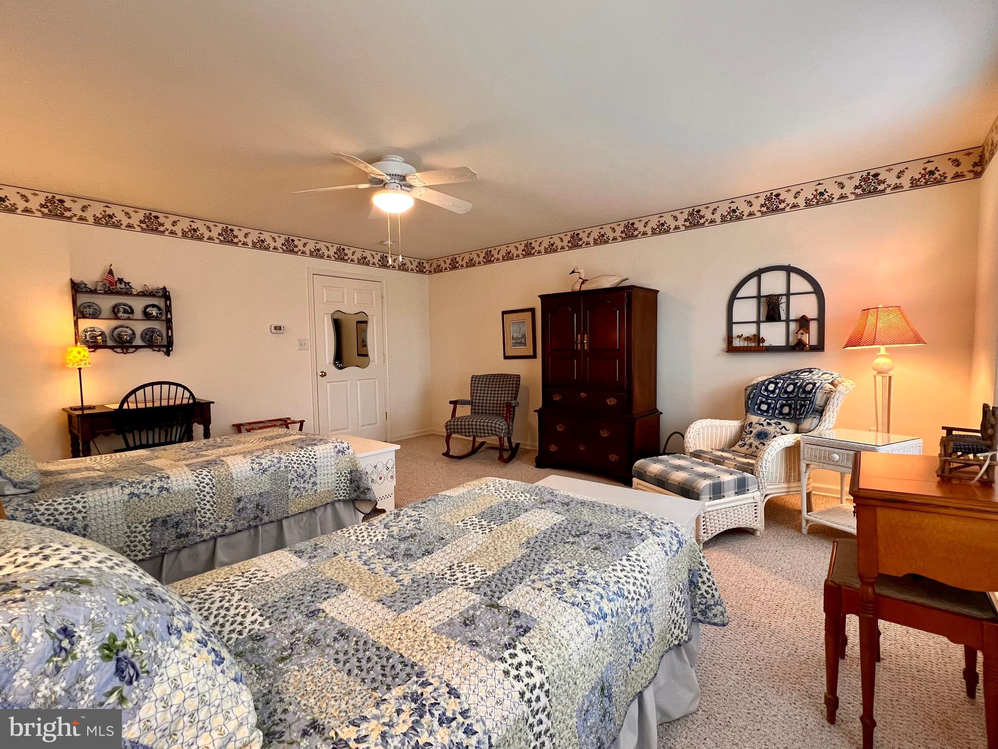 LOCUST HILL - Residential